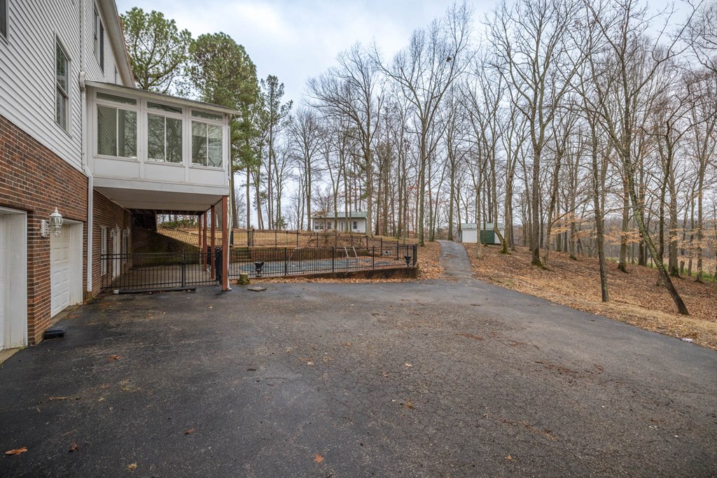 1567 Zion Church Road, Reynolds Station, Kentucky 42368, 5 Bedrooms Bedrooms, ,4 BathroomsBathrooms,Single Family Residence,For Sale,Zion Church Road,88651