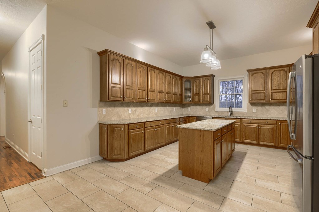 1567 Zion Church Road, Reynolds Station, Kentucky 42368, 5 Bedrooms Bedrooms, ,4 BathroomsBathrooms,Single Family Residence,For Sale,Zion Church Road,88651