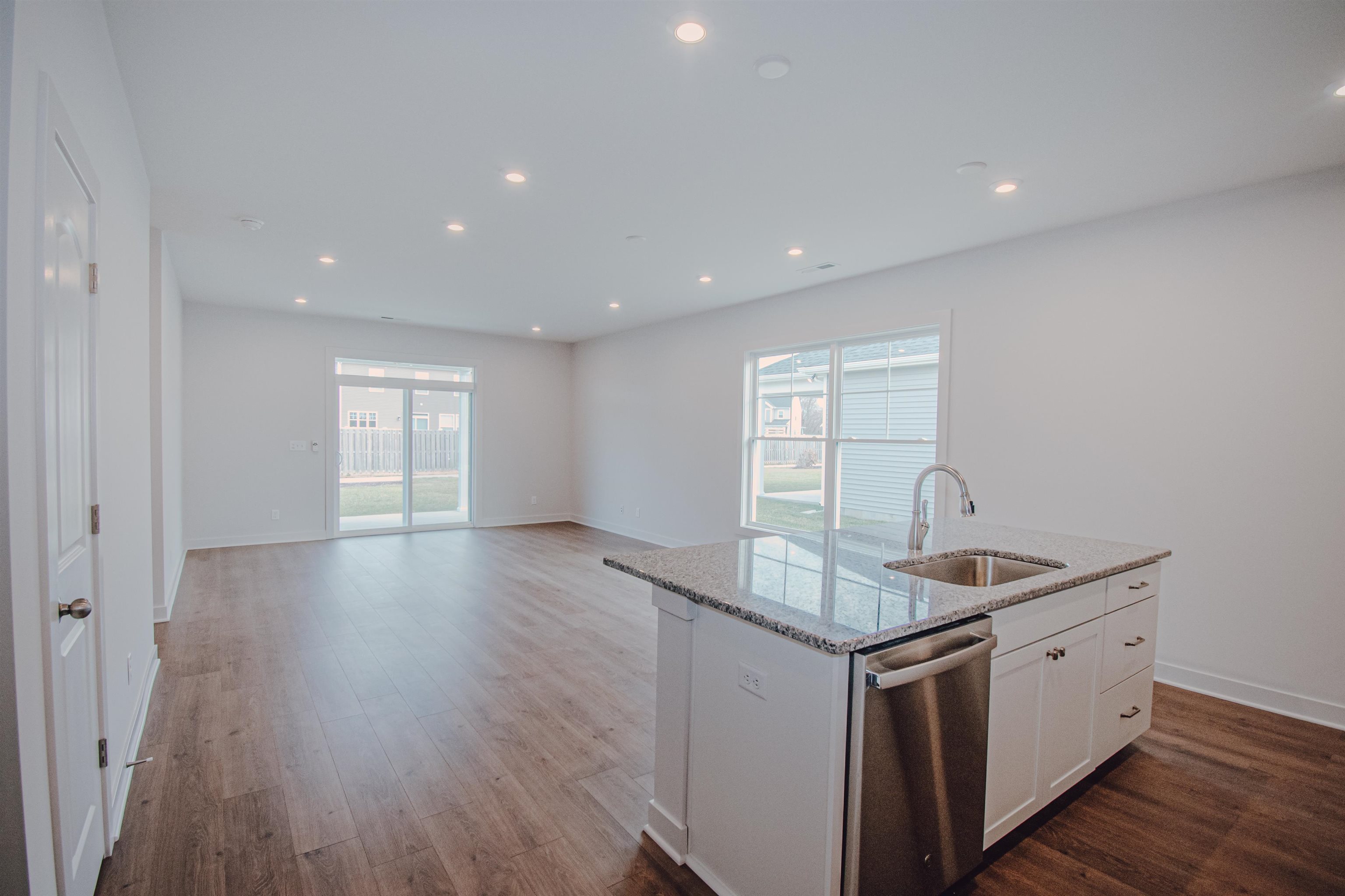 2313 Watson Circle, Owensboro, Kentucky 42301, 3 Bedrooms Bedrooms, ,2 BathroomsBathrooms,Single Family Residence,For Sale,Watson Circle,88652