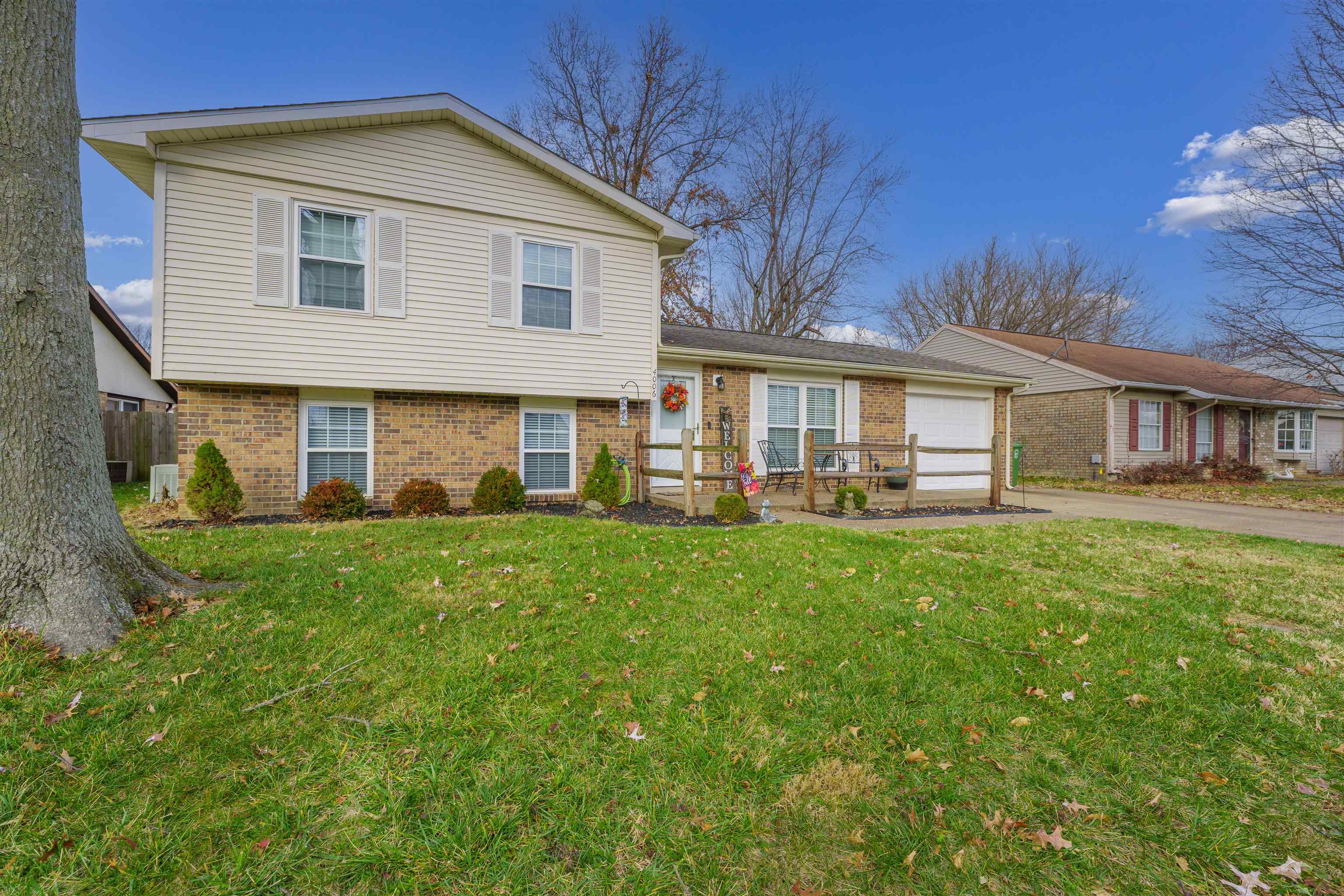 4006 Fogle Dr, Owensboro, Kentucky 42301, 3 Bedrooms Bedrooms, ,1 BathroomBathrooms,Single Family Residence,For Sale,Fogle Dr,88672