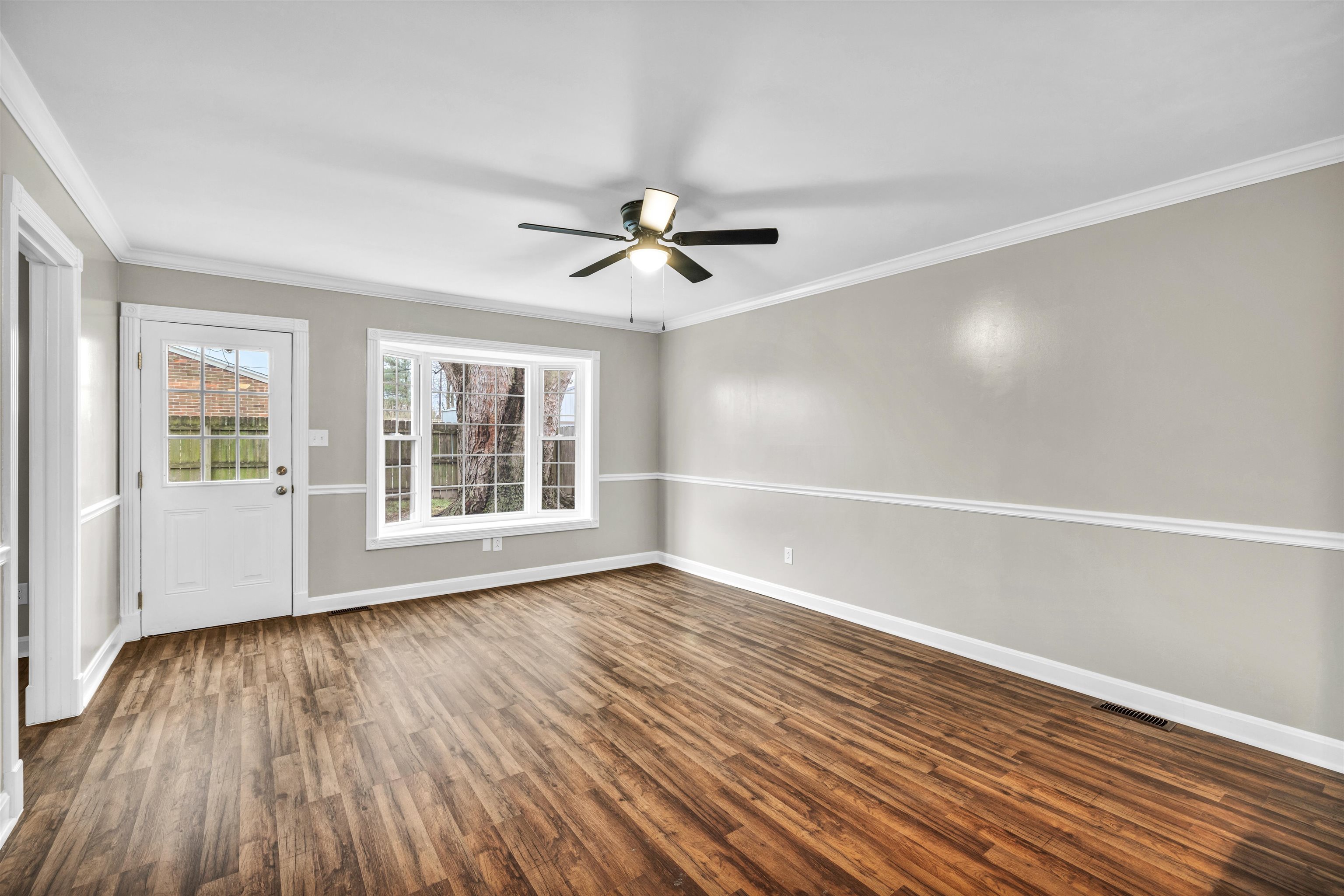 2400 Whirlaway Dr., Owensboro, Kentucky 42301, 3 Bedrooms Bedrooms, ,2 BathroomsBathrooms,Single Family Residence,For Sale,Whirlaway Dr.,88677
