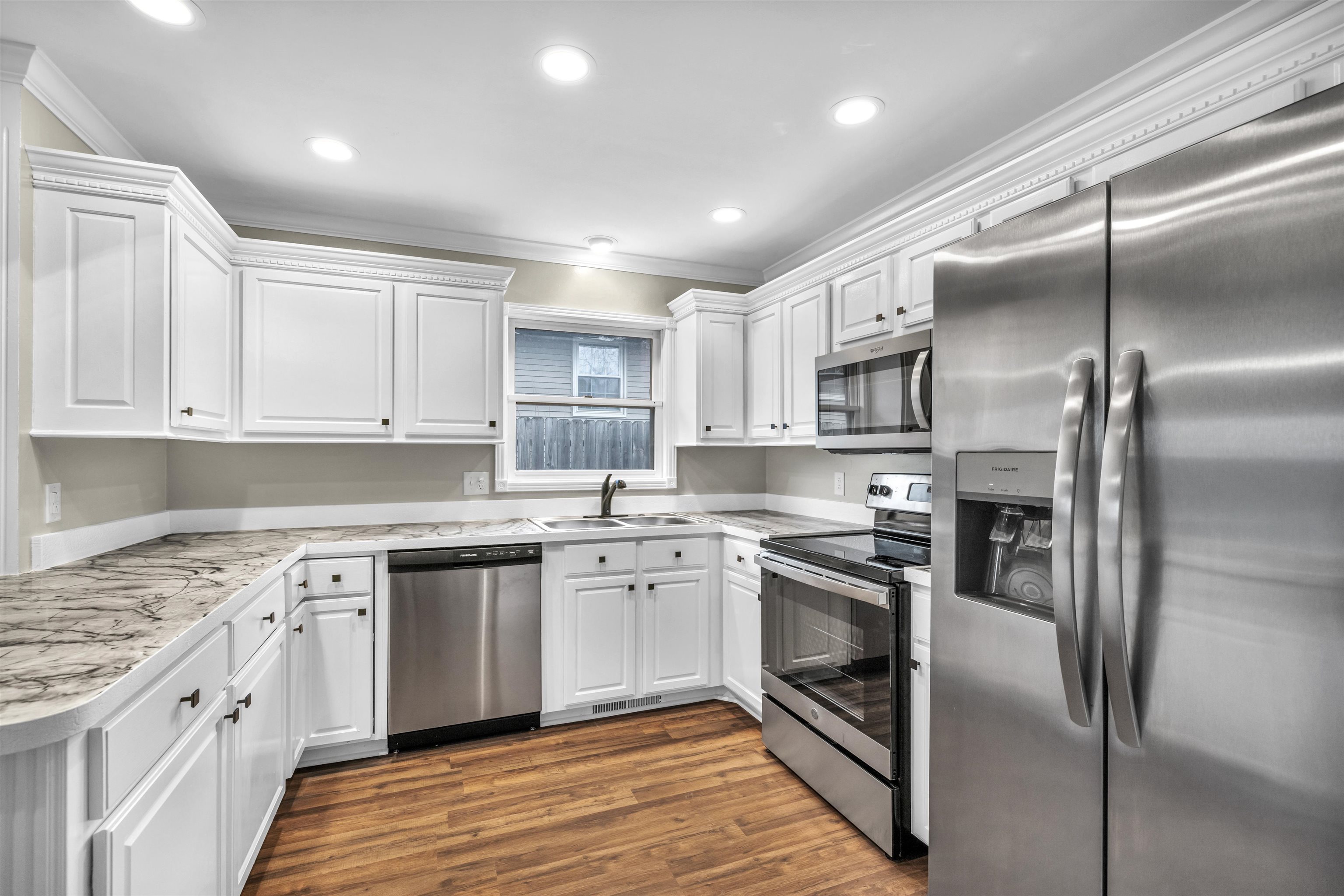 2400 Whirlaway Dr., Owensboro, Kentucky 42301, 3 Bedrooms Bedrooms, ,2 BathroomsBathrooms,Single Family Residence,For Sale,Whirlaway Dr.,88677
