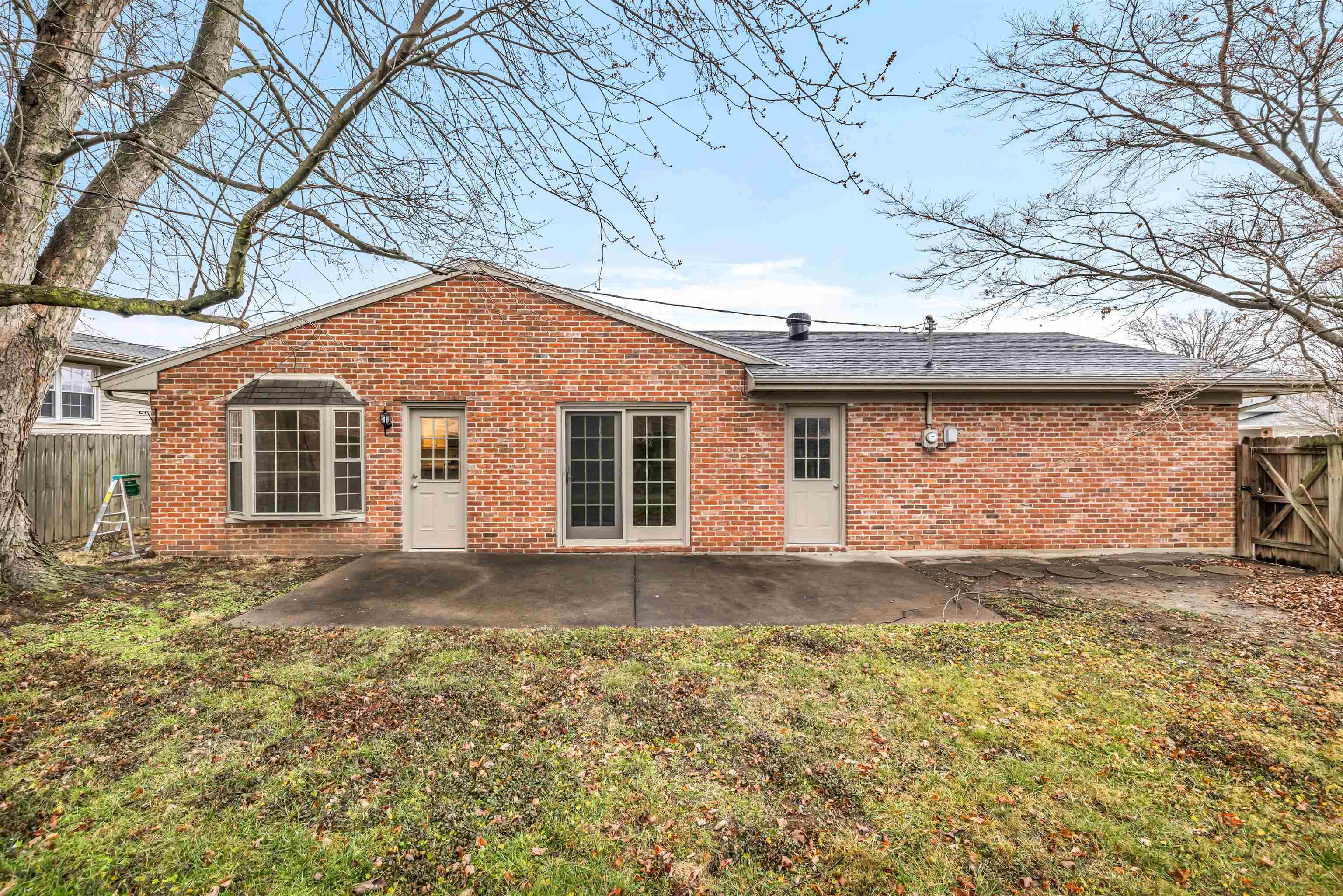 2400 Whirlaway Dr., Owensboro, Kentucky 42301, 3 Bedrooms Bedrooms, ,2 BathroomsBathrooms,Single Family Residence,For Sale,Whirlaway Dr.,88677