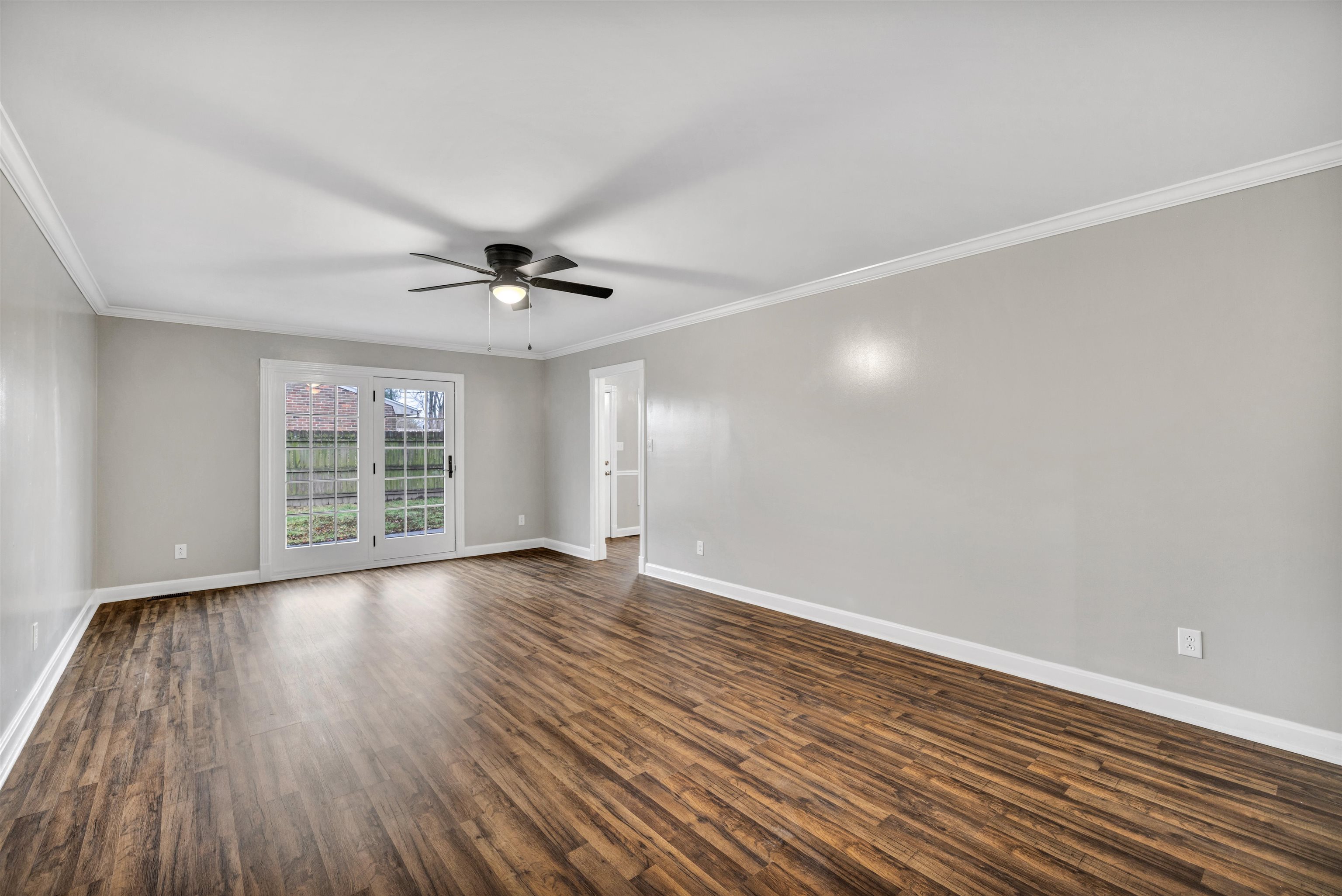 2400 Whirlaway Dr., Owensboro, Kentucky 42301, 3 Bedrooms Bedrooms, ,2 BathroomsBathrooms,Single Family Residence,For Sale,Whirlaway Dr.,88677