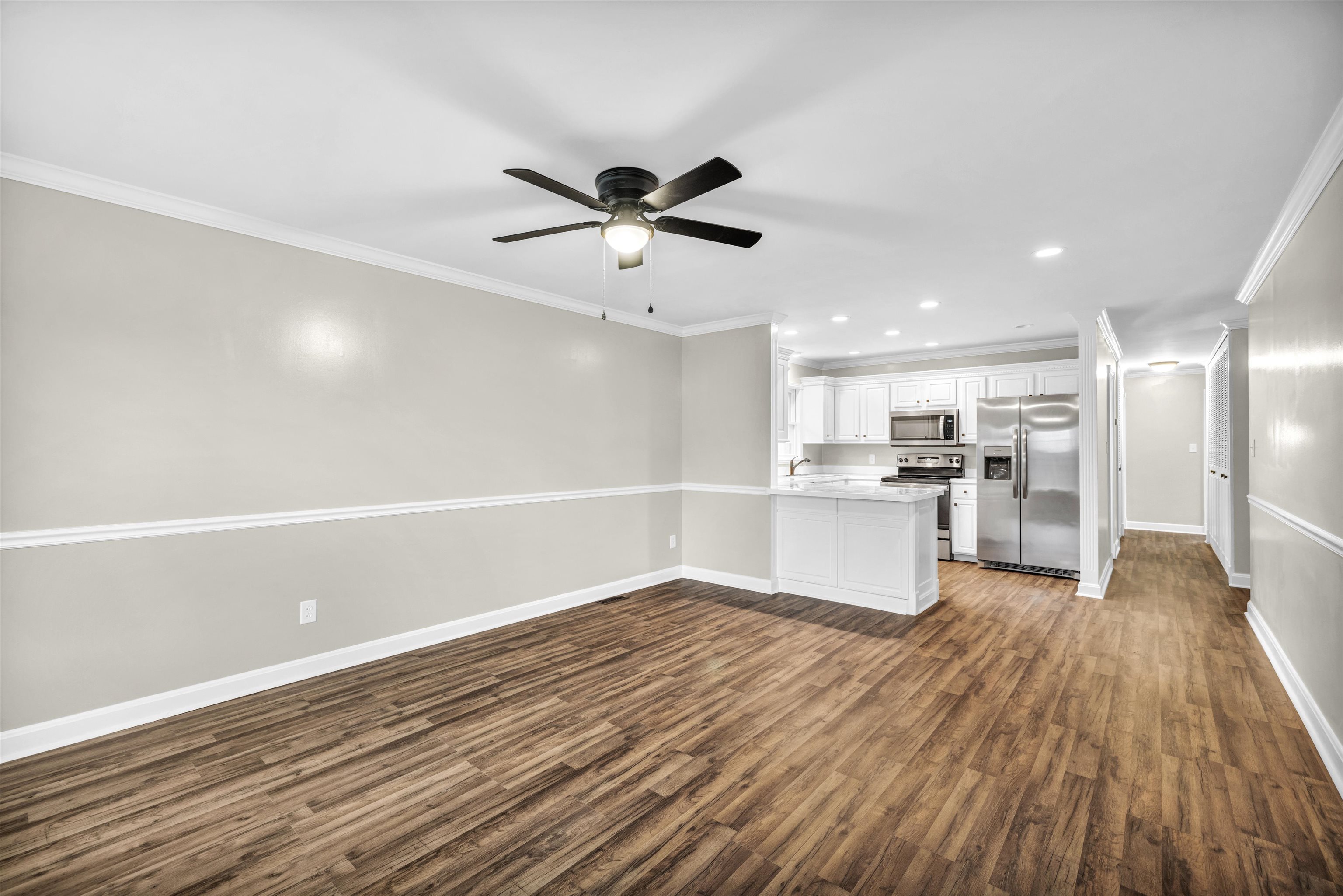 2400 Whirlaway Dr., Owensboro, Kentucky 42301, 3 Bedrooms Bedrooms, ,2 BathroomsBathrooms,Single Family Residence,For Sale,Whirlaway Dr.,88677