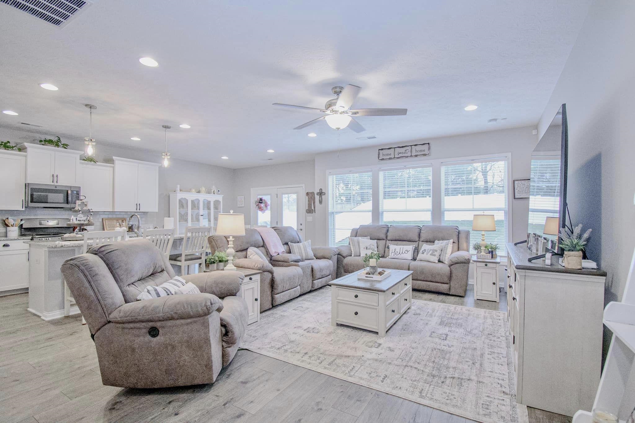 3986 Little Bluestem Dr, Owensboro, Kentucky 42303, 4 Bedrooms Bedrooms, ,2 BathroomsBathrooms,Single Family Residence,For Sale,Little Bluestem Dr,88679