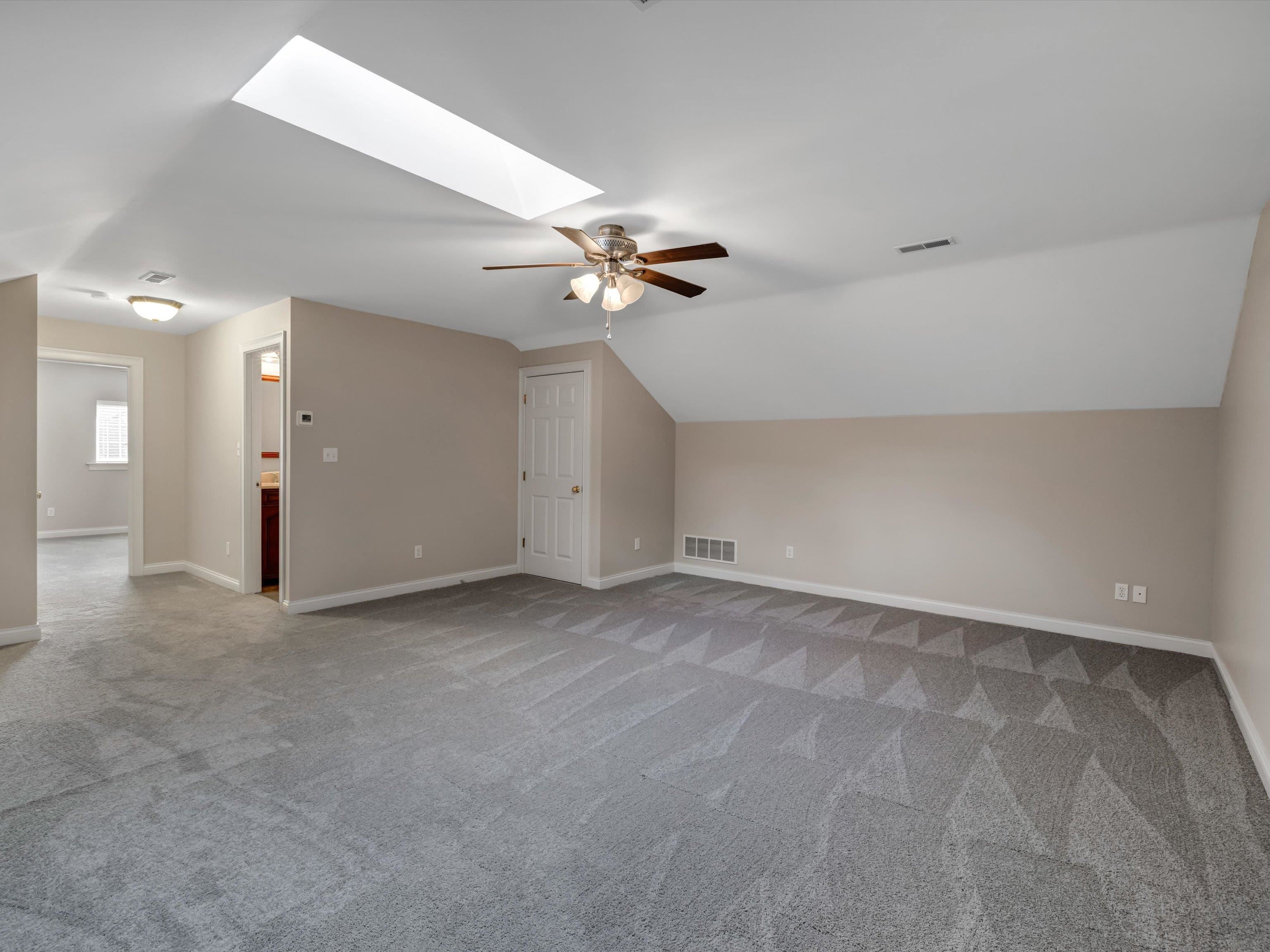 3153 Spring Run, Owensboro, Kentucky 42303, 4 Bedrooms Bedrooms, ,3 BathroomsBathrooms,Single Family Residence,For Sale,Spring Run,88681