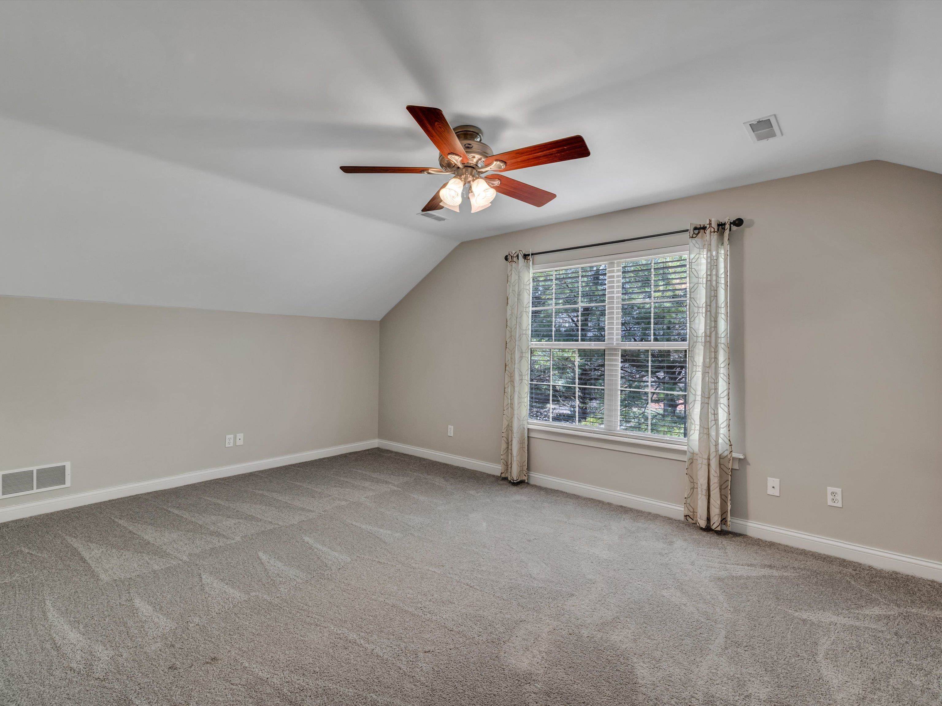 3153 Spring Run, Owensboro, Kentucky 42303, 4 Bedrooms Bedrooms, ,3 BathroomsBathrooms,Single Family Residence,For Sale,Spring Run,88681