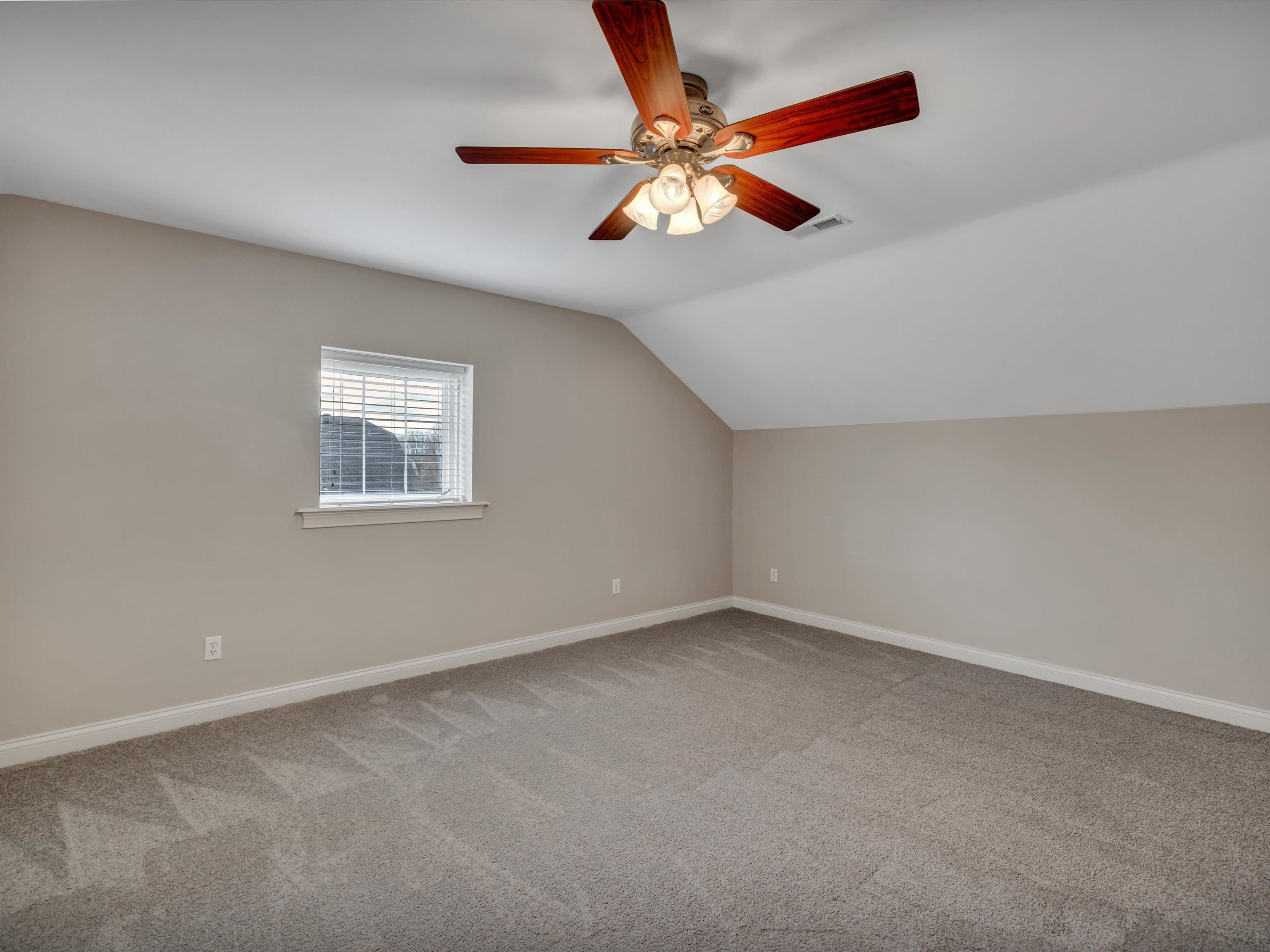 3153 Spring Run, Owensboro, Kentucky 42303, 4 Bedrooms Bedrooms, ,3 BathroomsBathrooms,Single Family Residence,For Sale,Spring Run,88681