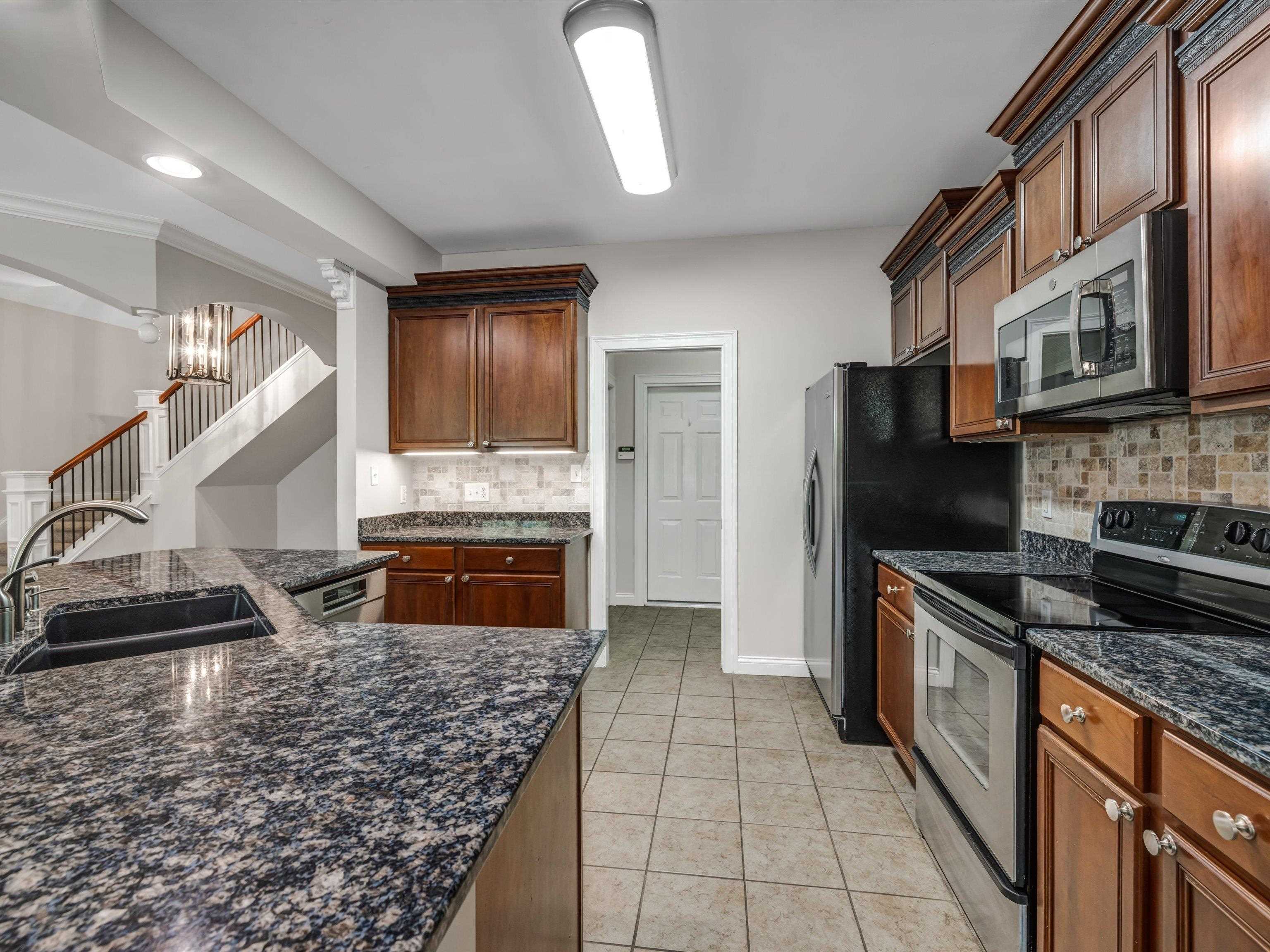 3153 Spring Run, Owensboro, Kentucky 42303, 4 Bedrooms Bedrooms, ,3 BathroomsBathrooms,Single Family Residence,For Sale,Spring Run,88681