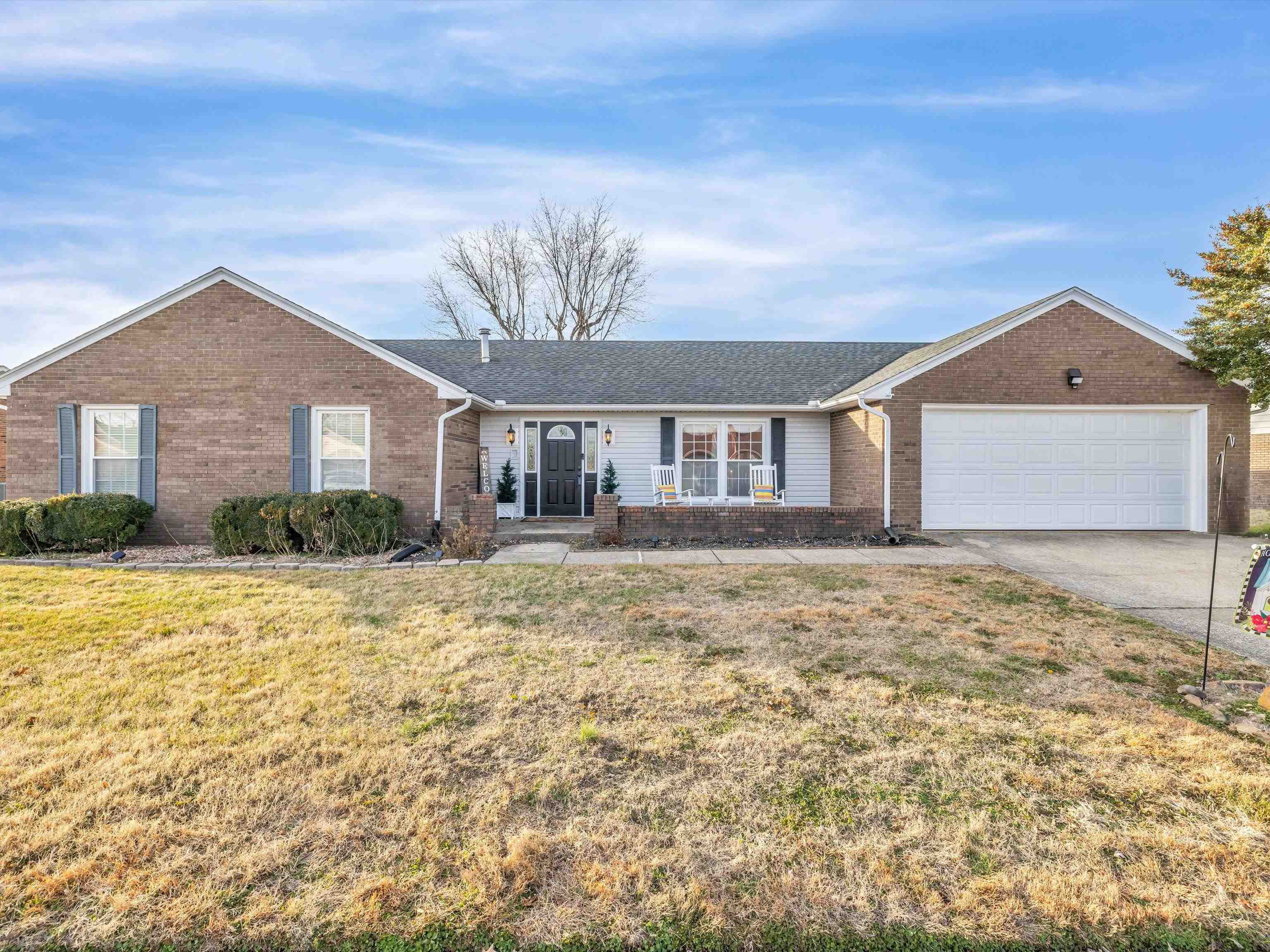 4516 Countryside Drive, Owensboro, Kentucky 42303, 3 Bedrooms Bedrooms, ,2 BathroomsBathrooms,Single Family Residence,For Sale,Countryside Drive,88688