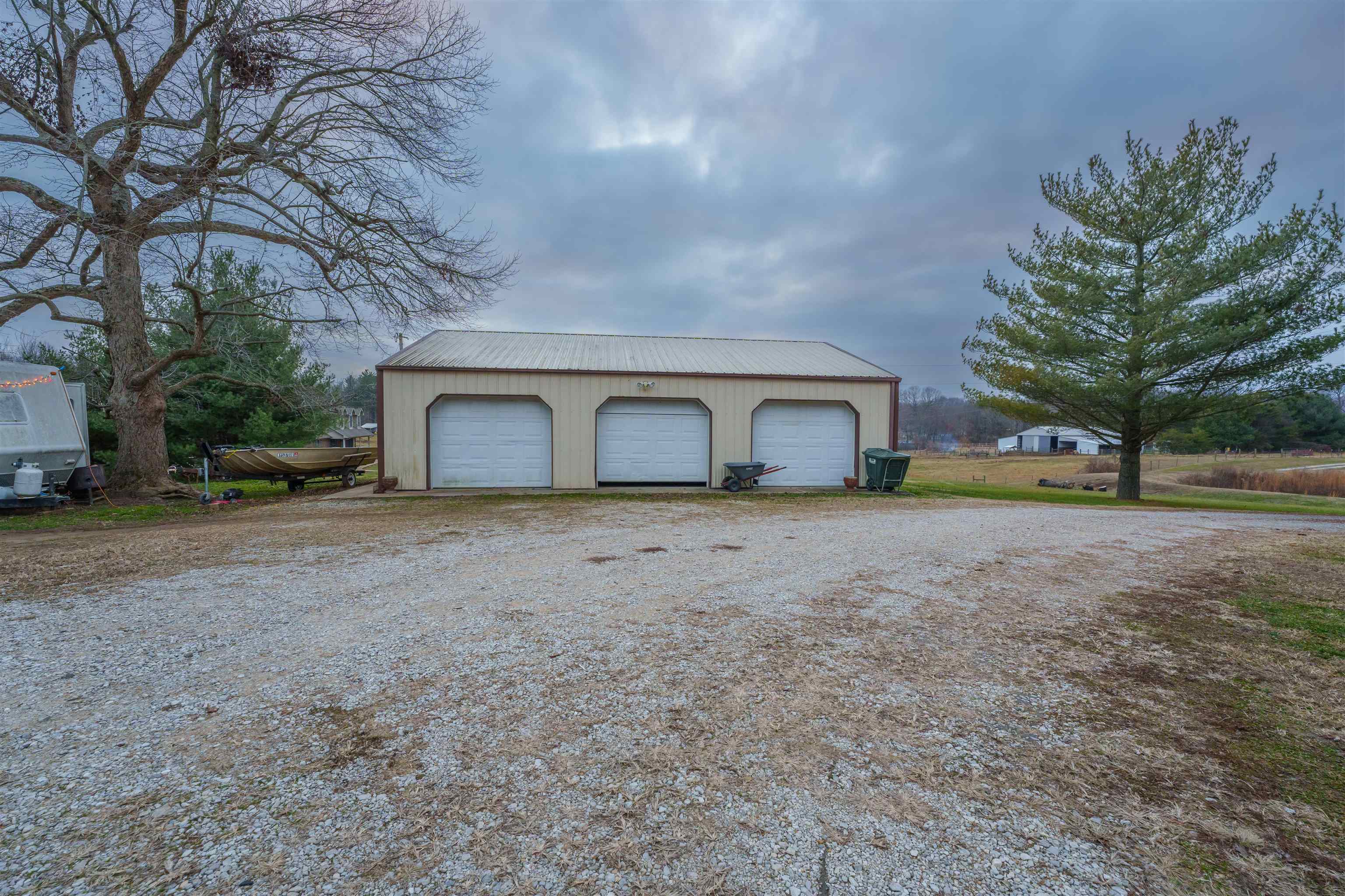 9700 HWY 662, Maceo, Kentucky 42355, 3 Bedrooms Bedrooms, ,2 BathroomsBathrooms,Single Family Residence,For Sale,HWY 662,88694