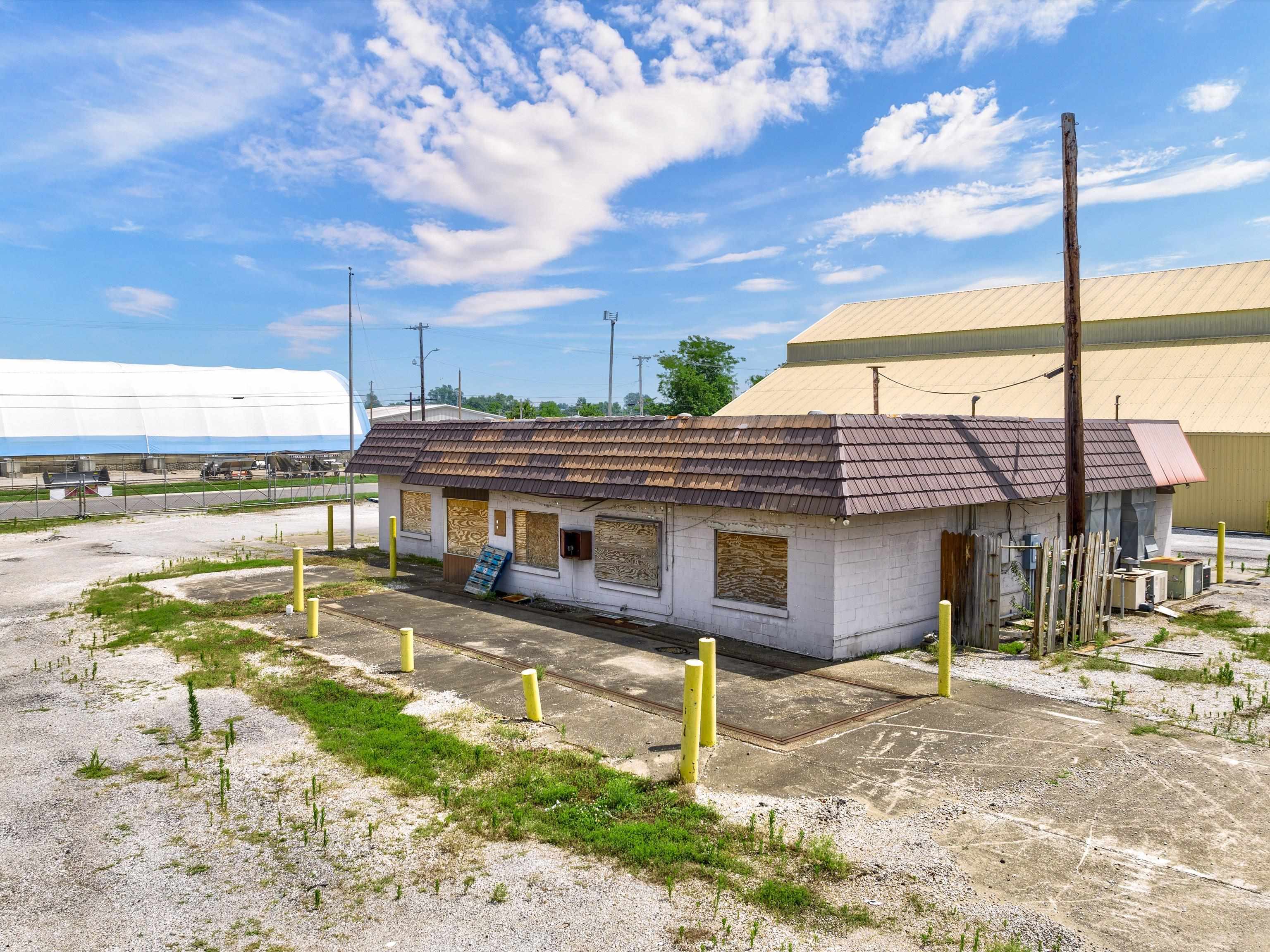 1400 7th st, Owensboro, Kentucky 42301, ,Industrial,For Sale,7th st,88696