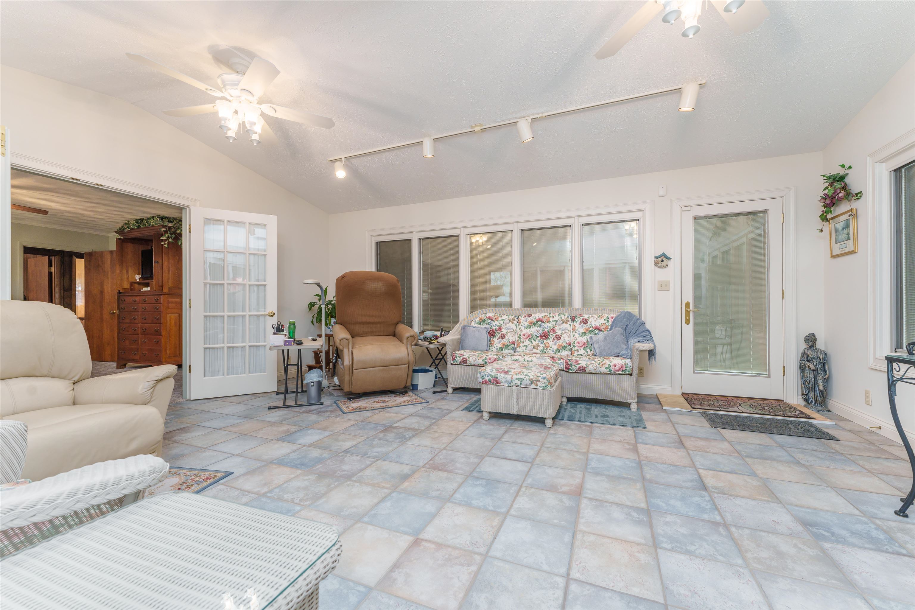 6676 Little Hickory Road, Philpot, Kentucky 42366, 3 Bedrooms Bedrooms, ,3 BathroomsBathrooms,Ranch,For Sale,Little Hickory Road,88718