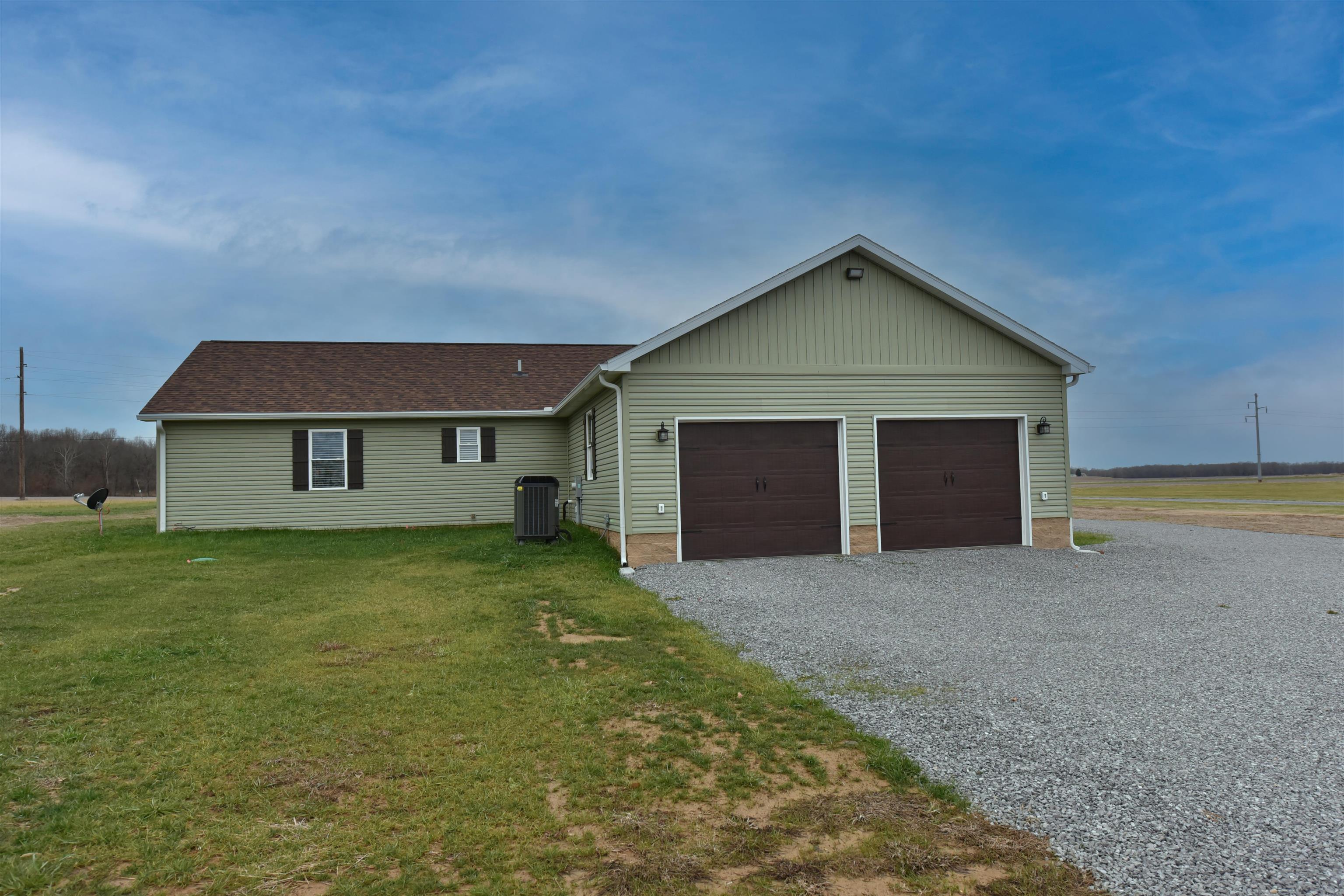 6091 State Route 370, Sebree, Kentucky 42455, 3 Bedrooms Bedrooms, ,2 BathroomsBathrooms,Single Family Residence,For Sale,State Route 370,88728