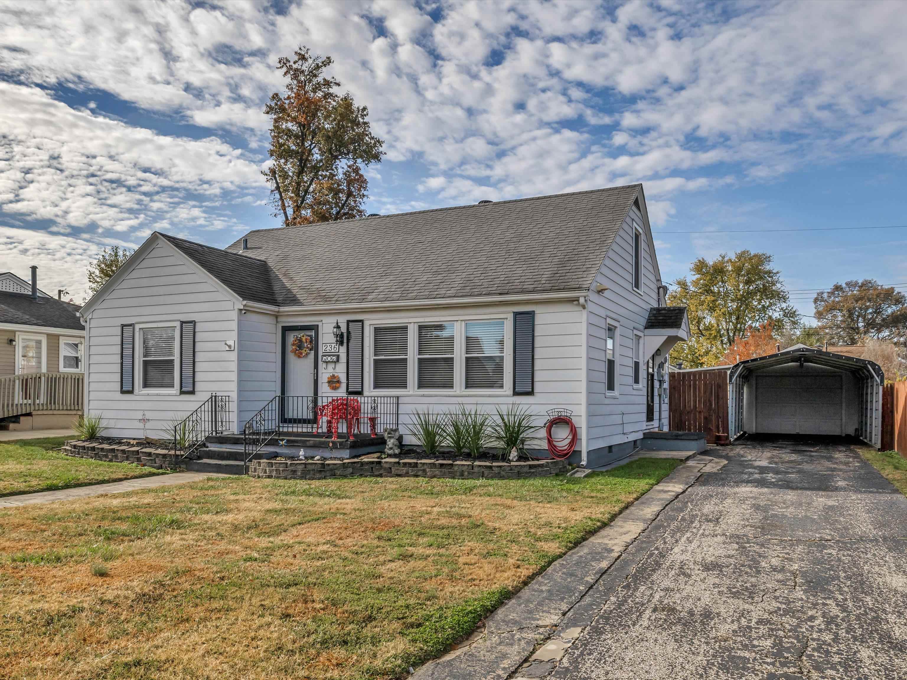 236 Cardinal Lane, Owensboro, Kentucky 42303, 3 Bedrooms Bedrooms, ,1 BathroomBathrooms,Single Family Residence,For Sale,Cardinal Lane,88729