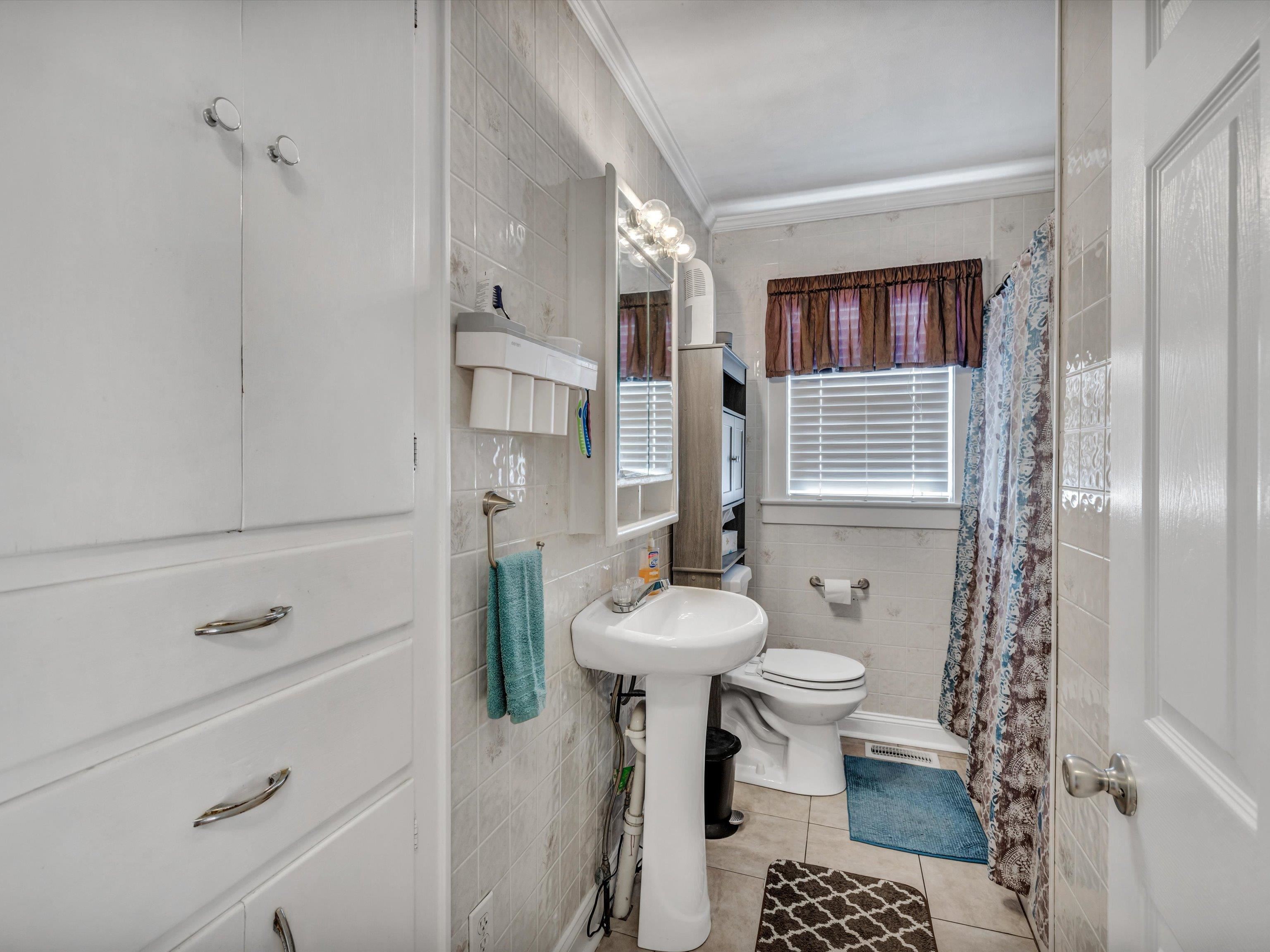 236 Cardinal Lane, Owensboro, Kentucky 42303, 3 Bedrooms Bedrooms, ,1 BathroomBathrooms,Single Family Residence,For Sale,Cardinal Lane,88729