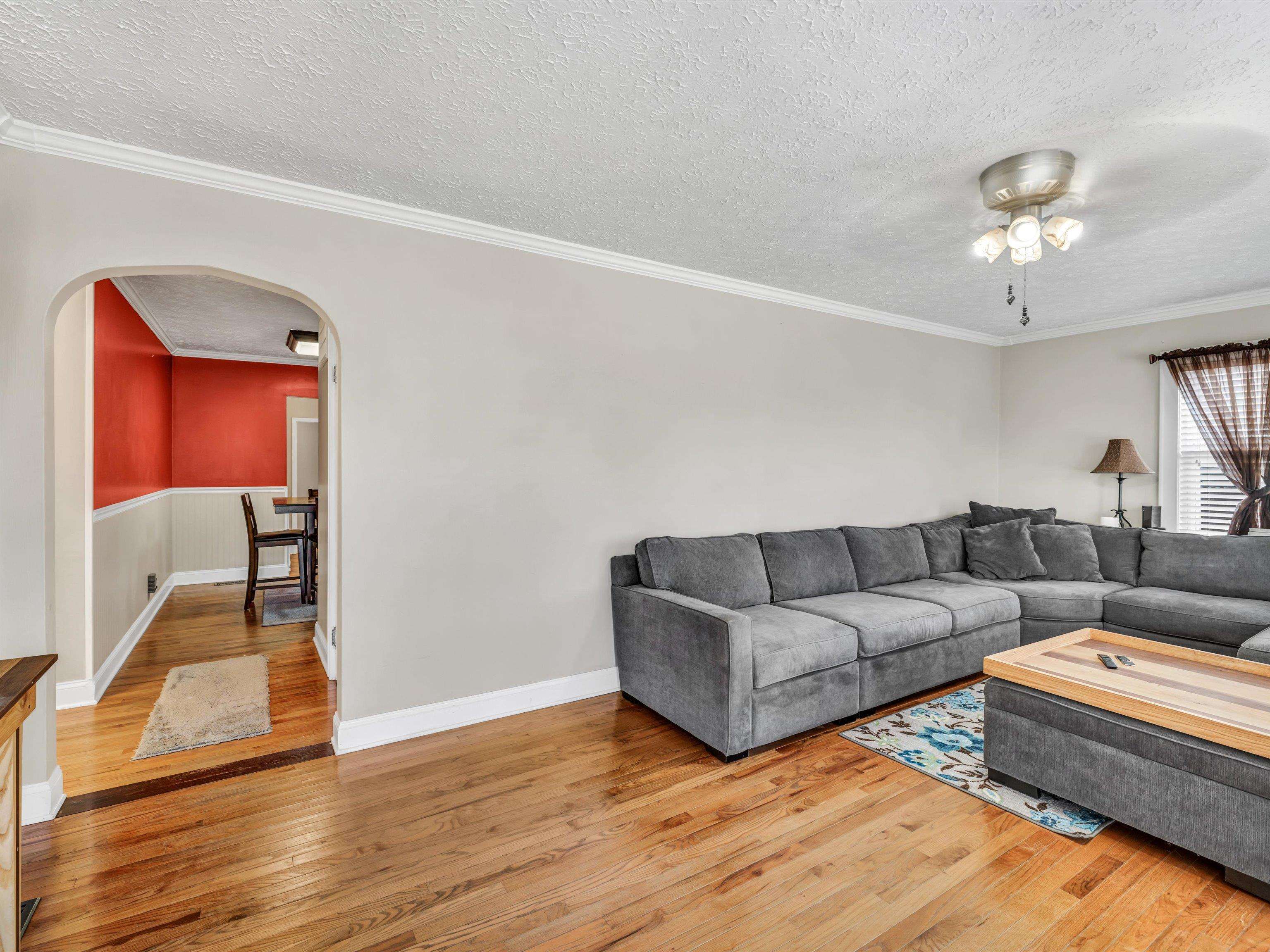 236 Cardinal Lane, Owensboro, Kentucky 42303, 3 Bedrooms Bedrooms, ,1 BathroomBathrooms,Single Family Residence,For Sale,Cardinal Lane,88729