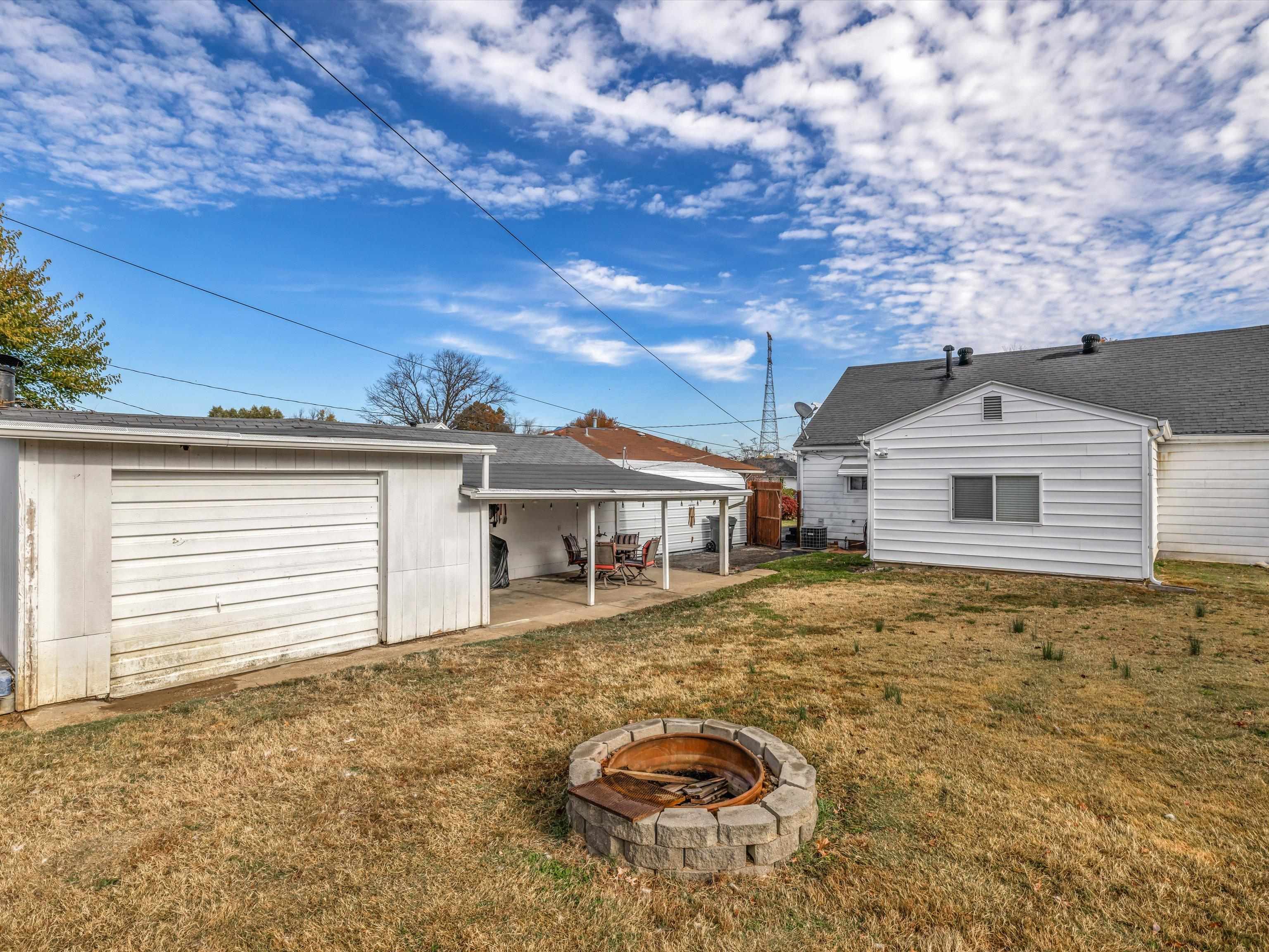 236 Cardinal Lane, Owensboro, Kentucky 42303, 3 Bedrooms Bedrooms, ,1 BathroomBathrooms,Single Family Residence,For Sale,Cardinal Lane,88729