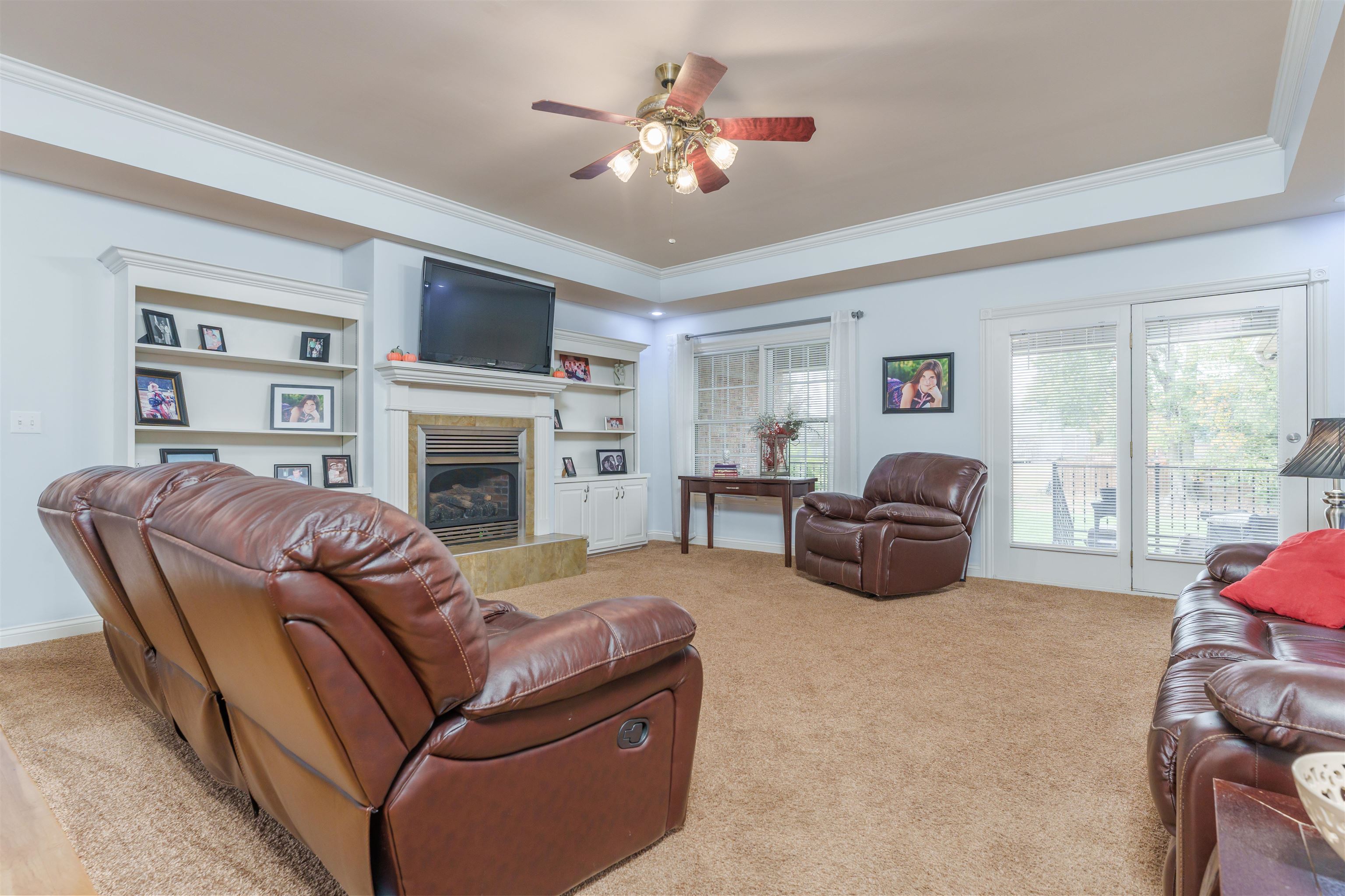 6399 Springwood Drive, Owensboro, Kentucky 42301, 4 Bedrooms Bedrooms, ,2 BathroomsBathrooms,Single Family Residence,For Sale,Springwood Drive,88755