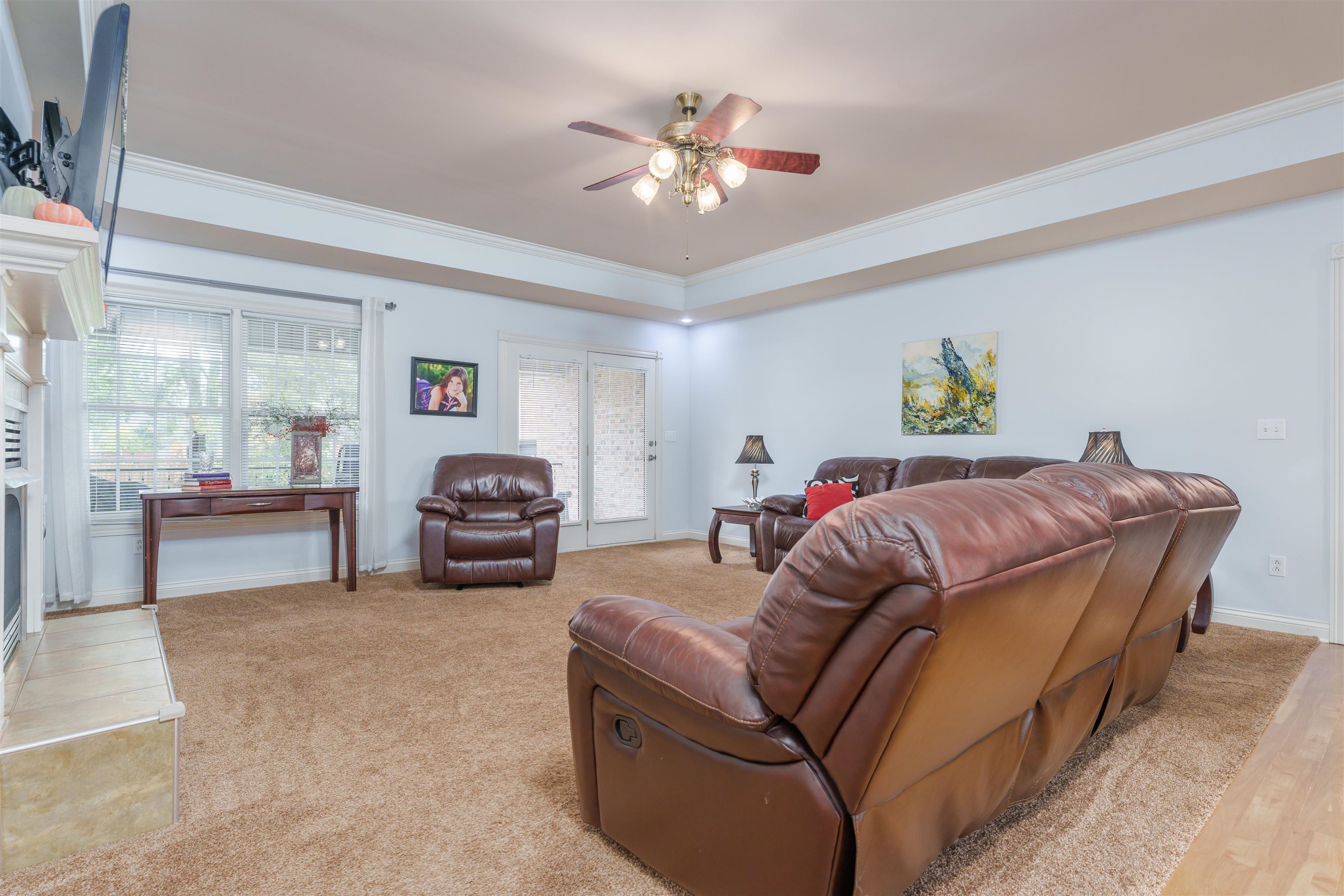 6399 Springwood Drive, Owensboro, Kentucky 42301, 4 Bedrooms Bedrooms, ,2 BathroomsBathrooms,Single Family Residence,For Sale,Springwood Drive,88755