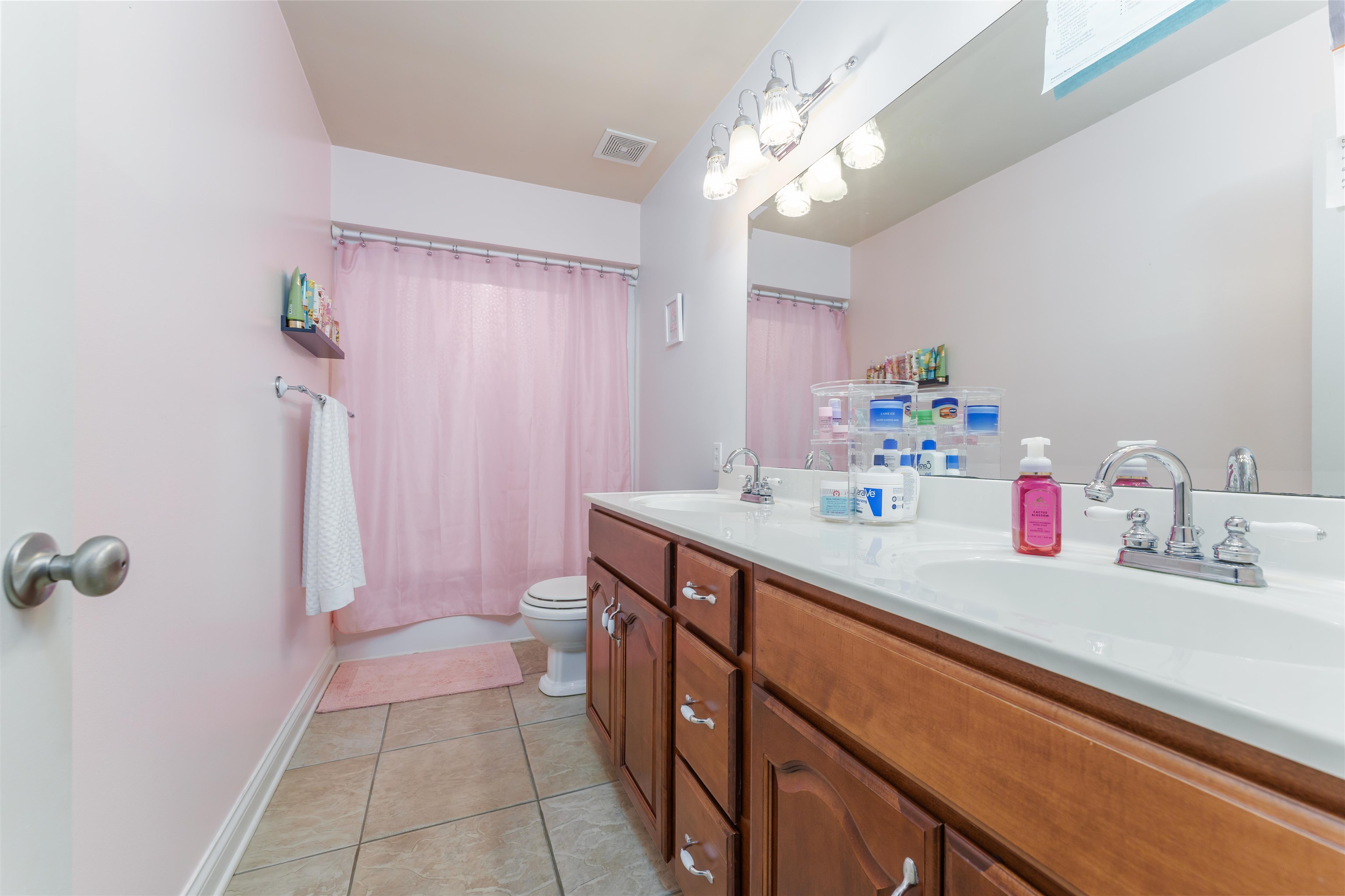 6399 Springwood Drive, Owensboro, Kentucky 42301, 4 Bedrooms Bedrooms, ,2 BathroomsBathrooms,Single Family Residence,For Sale,Springwood Drive,88755