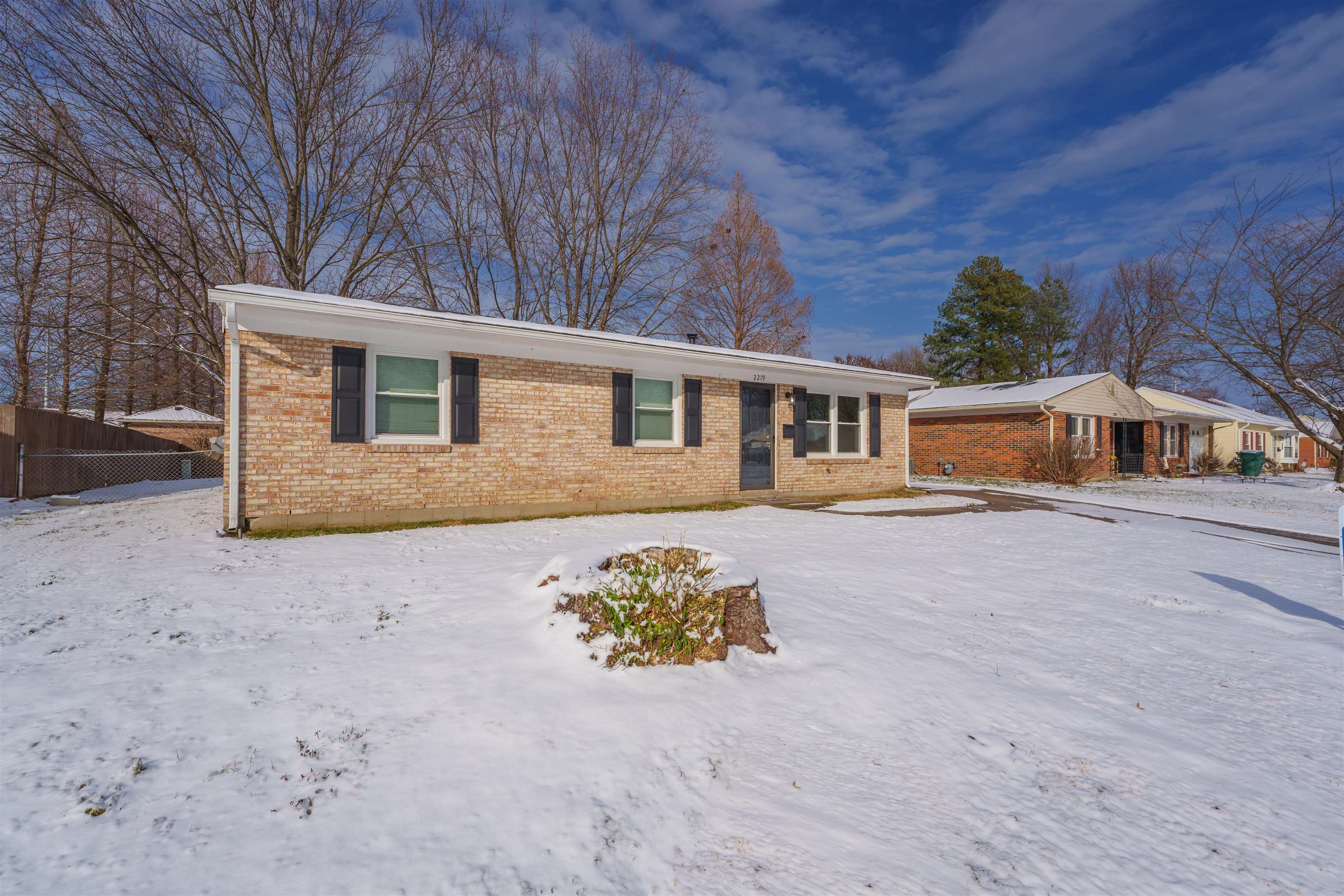 2219 Lovell Dr, Owensboro, Kentucky 42301, 3 Bedrooms Bedrooms, ,1 BathroomBathrooms,Single Family Residence,For Sale,Lovell Dr,88766