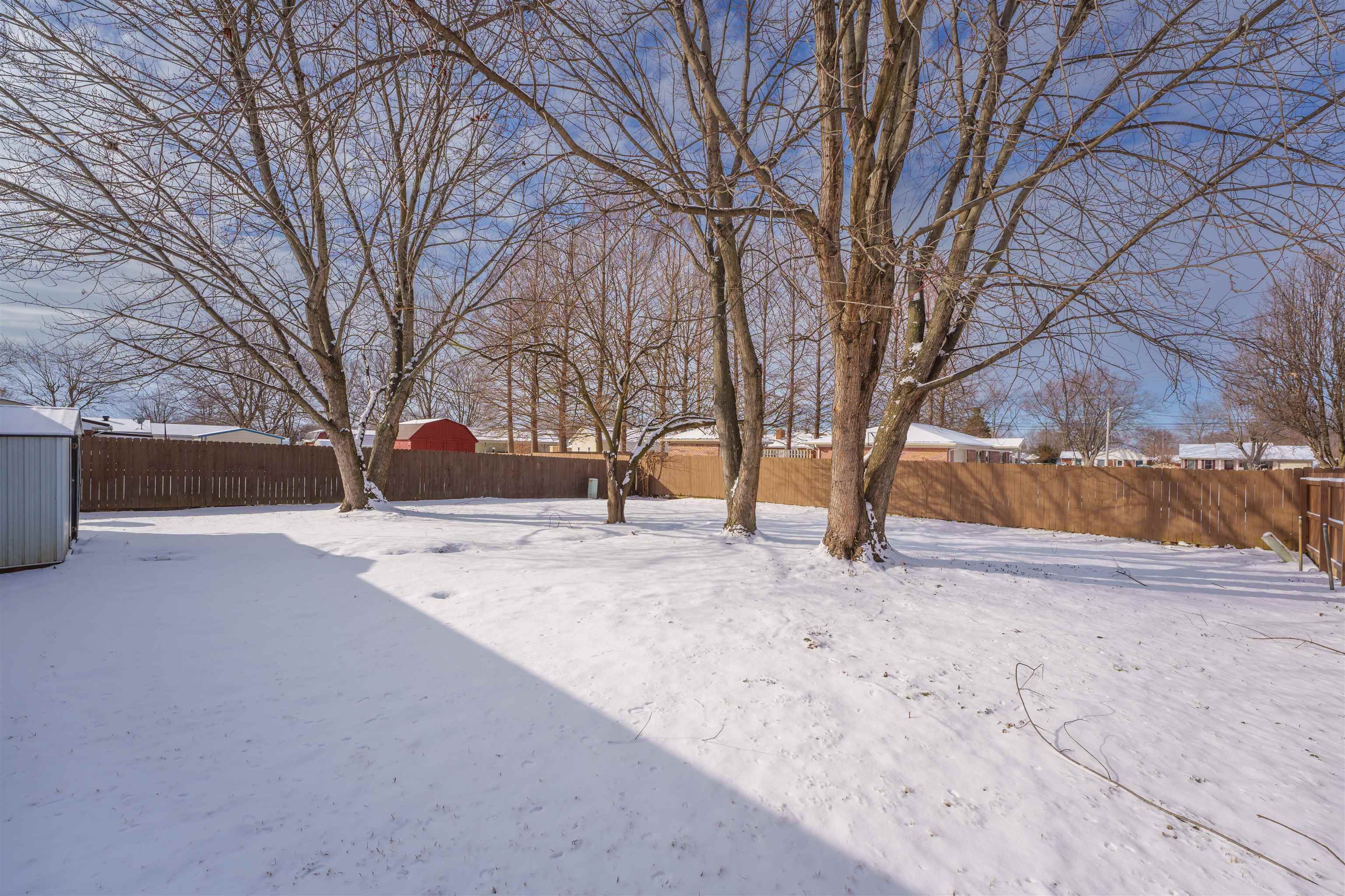 2219 Lovell Dr, Owensboro, Kentucky 42301, 3 Bedrooms Bedrooms, ,1 BathroomBathrooms,Single Family Residence,For Sale,Lovell Dr,88766