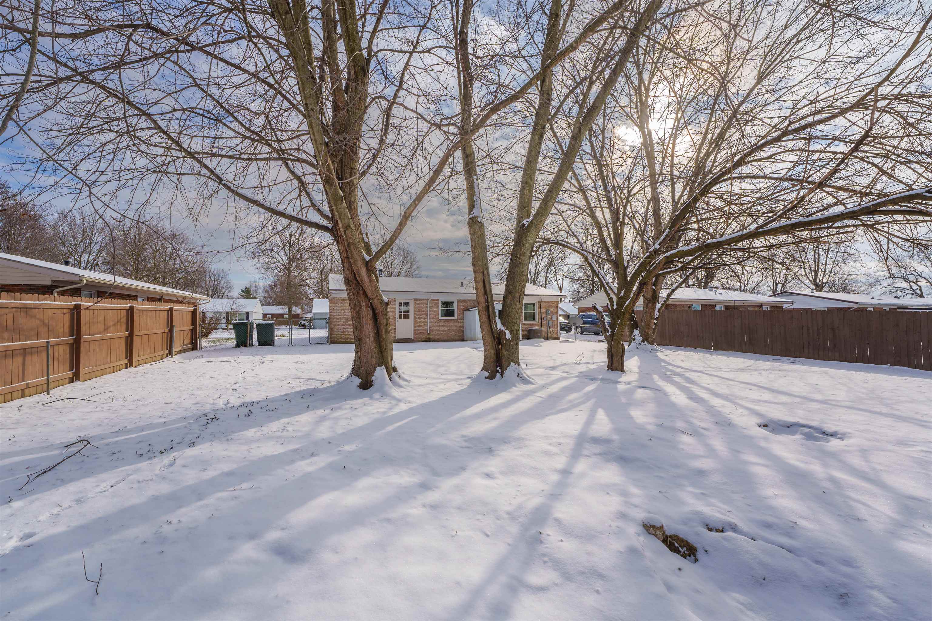 2219 Lovell Dr, Owensboro, Kentucky 42301, 3 Bedrooms Bedrooms, ,1 BathroomBathrooms,Single Family Residence,For Sale,Lovell Dr,88766