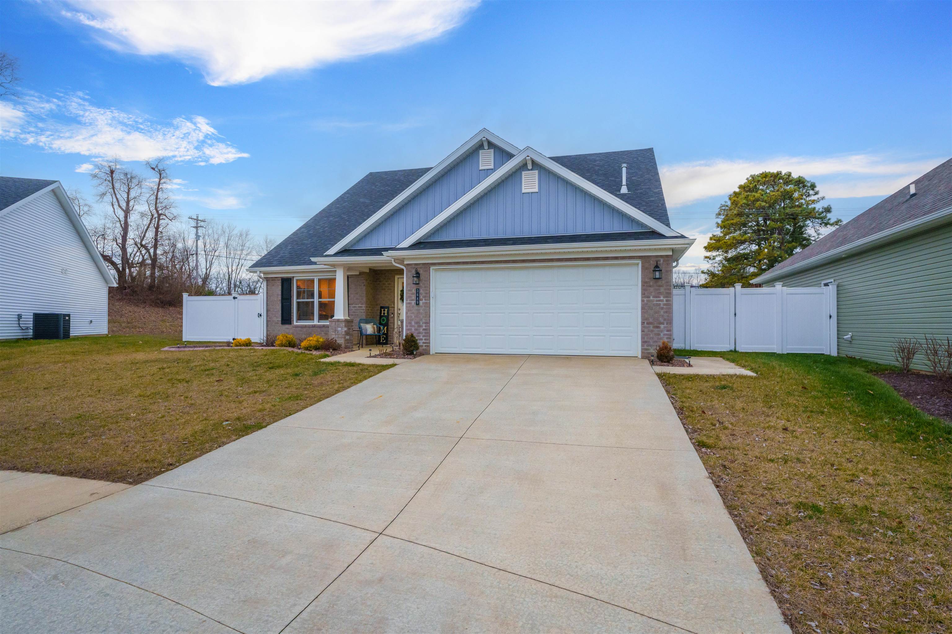 3689 Saddle Bend, Owensboro, Kentucky 42303, 4 Bedrooms Bedrooms, ,2 BathroomsBathrooms,Single Family Residence,For Sale,Saddle Bend,88776