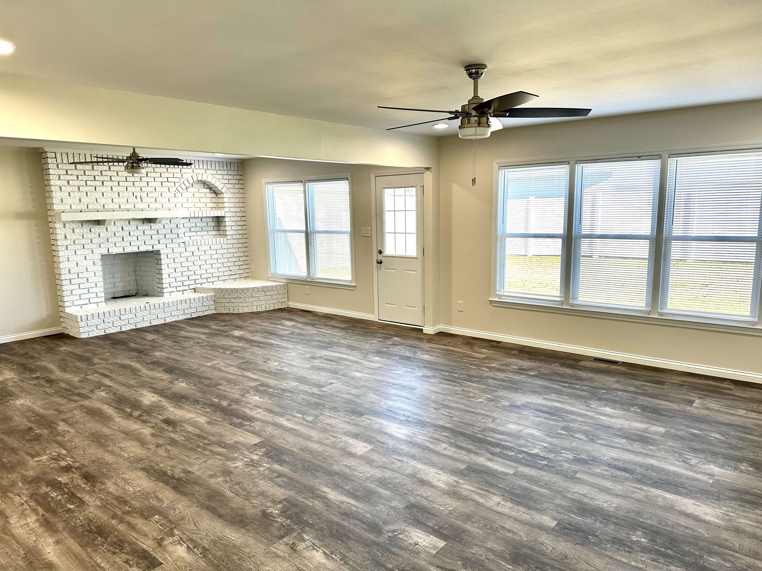 2505 Cavalcade, Owensboro, Kentucky 42301, 3 Bedrooms Bedrooms, ,2 BathroomsBathrooms,Single Family Residence,For Sale,Cavalcade,88801