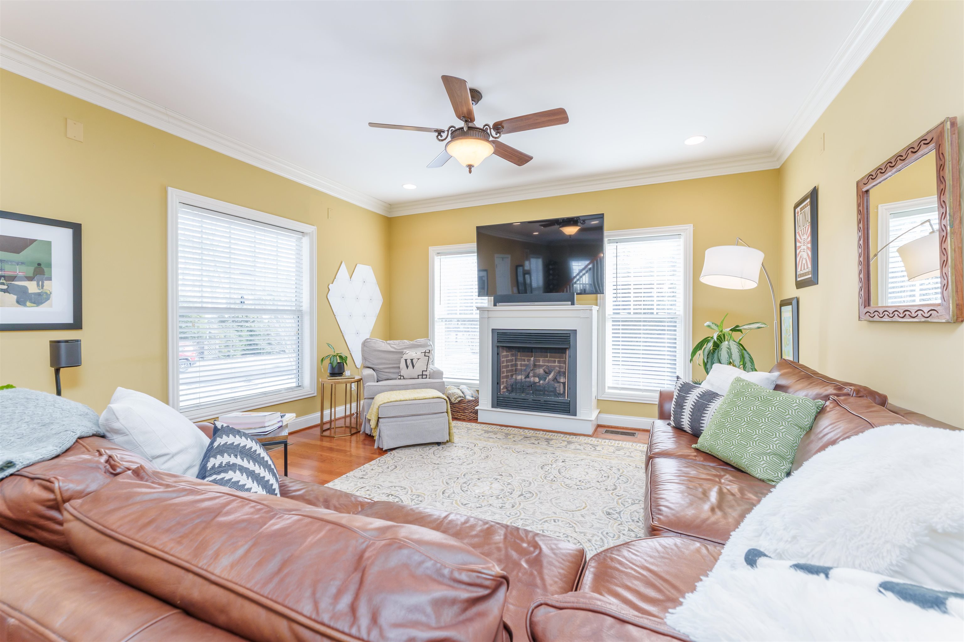 2102 Cedar Street, Owensboro, Kentucky 42301, 3 Bedrooms Bedrooms, ,2 BathroomsBathrooms,Single Family Residence,For Sale,Cedar Street,88802