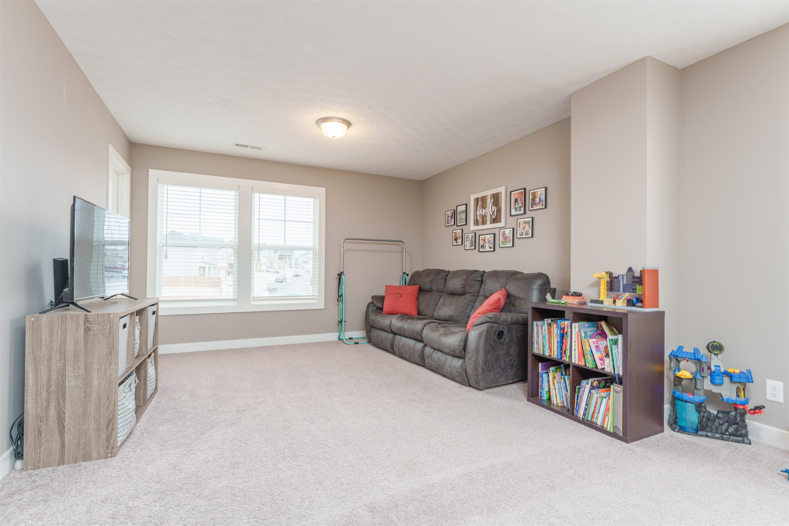 6805 Valley Brook Trace, Utica, Kentucky 42376, 4 Bedrooms Bedrooms, ,2 BathroomsBathrooms,Single Family Residence,For Sale,Valley Brook Trace,88803