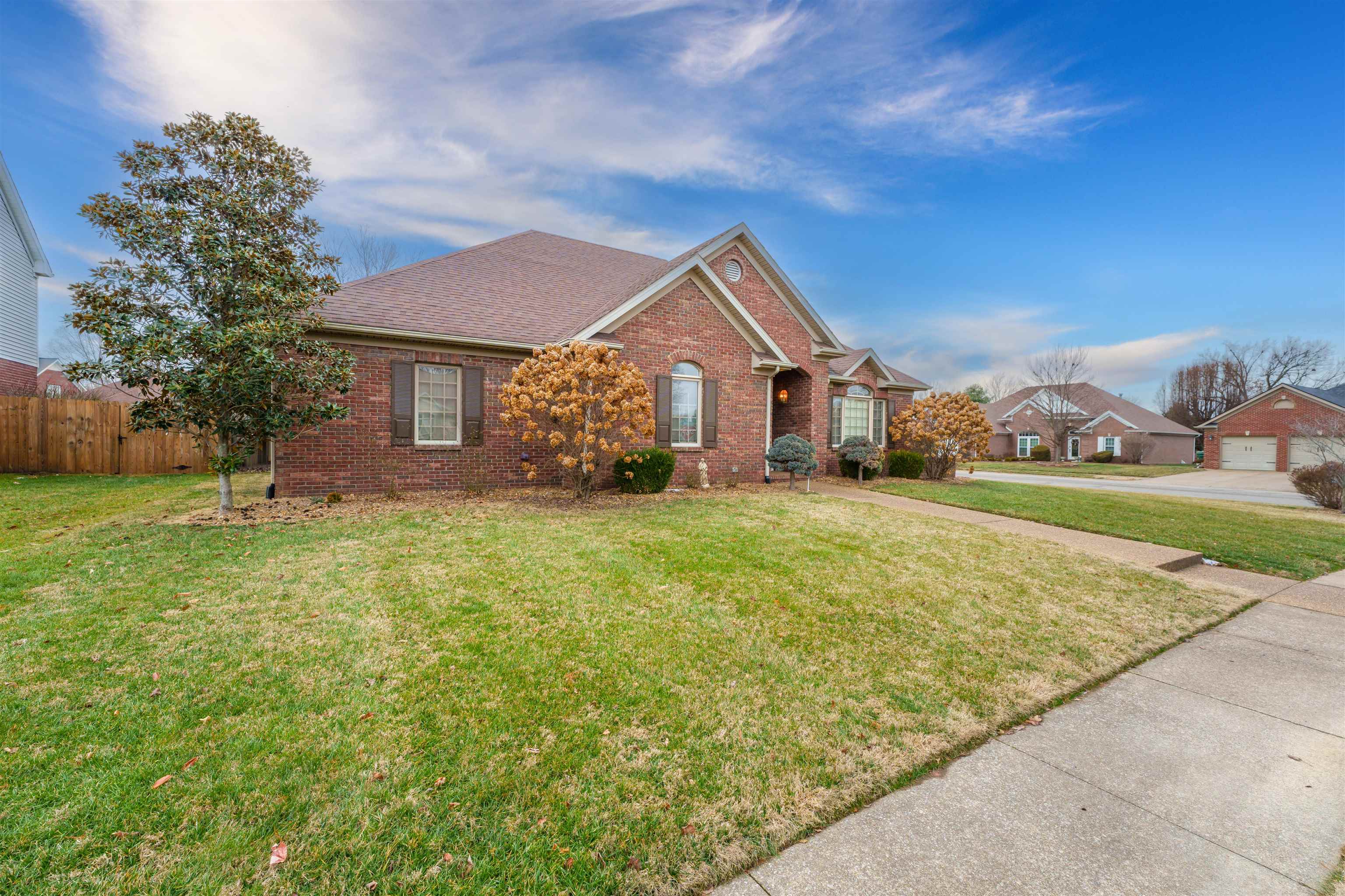 2700 Trotters Lane, Owensboro, Kentucky 42303, 3 Bedrooms Bedrooms, ,2 BathroomsBathrooms,Single Family Residence,For Sale,Trotters Lane,88808
