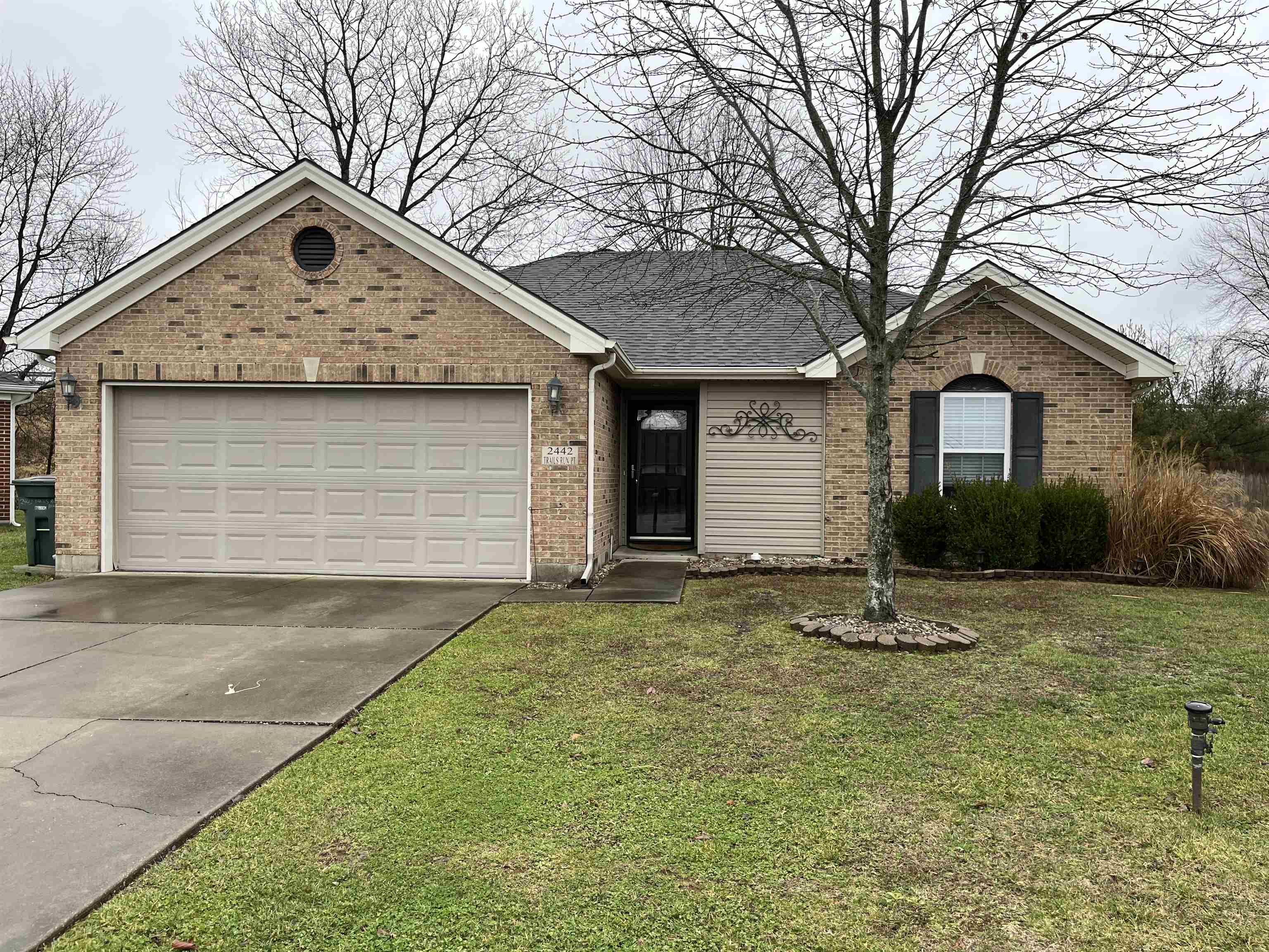 2442 Trails Run Pointe, Owensboro, Kentucky 42303, 3 Bedrooms Bedrooms, ,2 BathroomsBathrooms,Single Family Residence,For Sale,Trails Run Pointe,88845