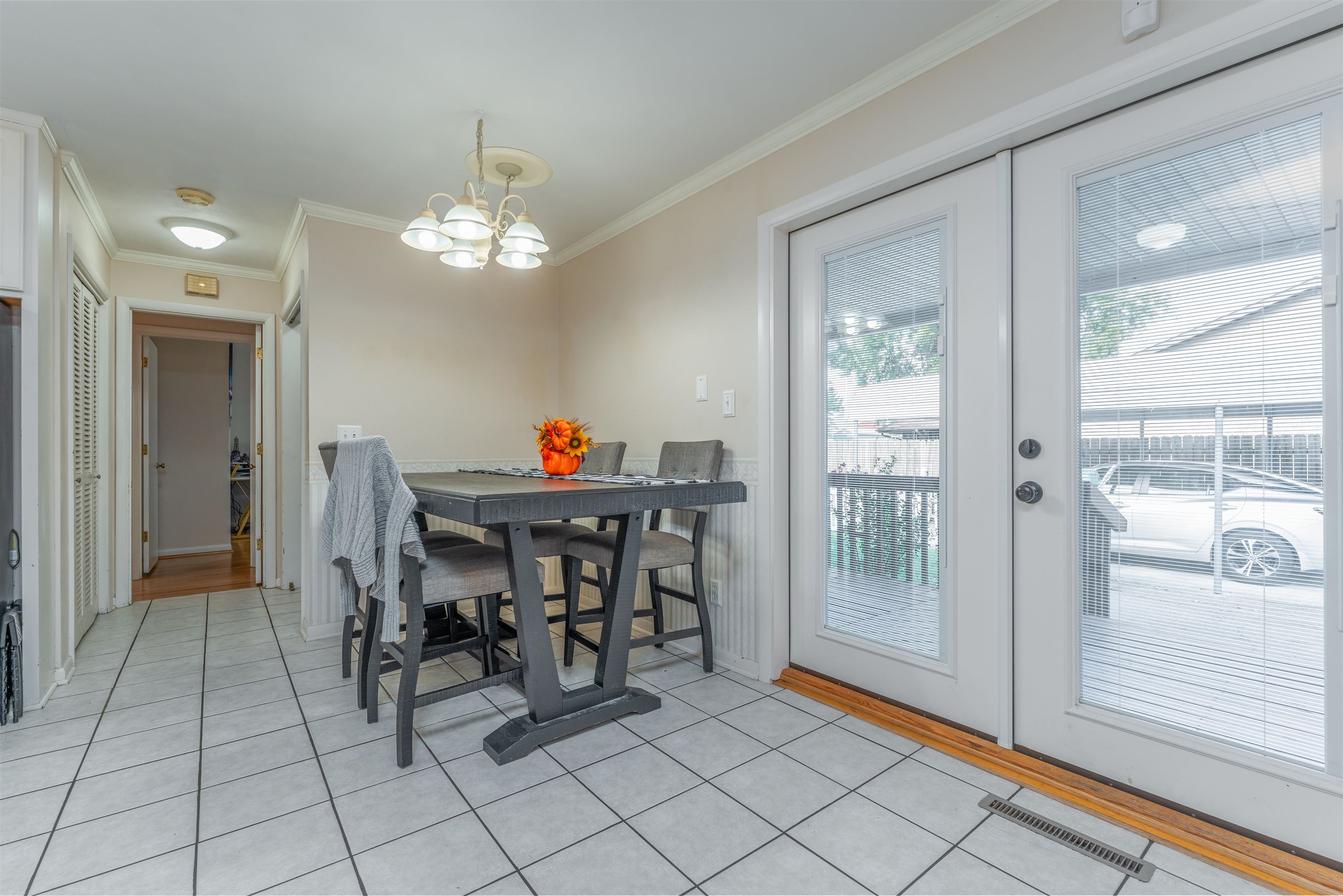 2813 Wesleyan Park Drive, Owensboro, Kentucky 42301, 4 Bedrooms Bedrooms, ,2 BathroomsBathrooms,Single Family Residence,For Sale,Wesleyan Park Drive,88849