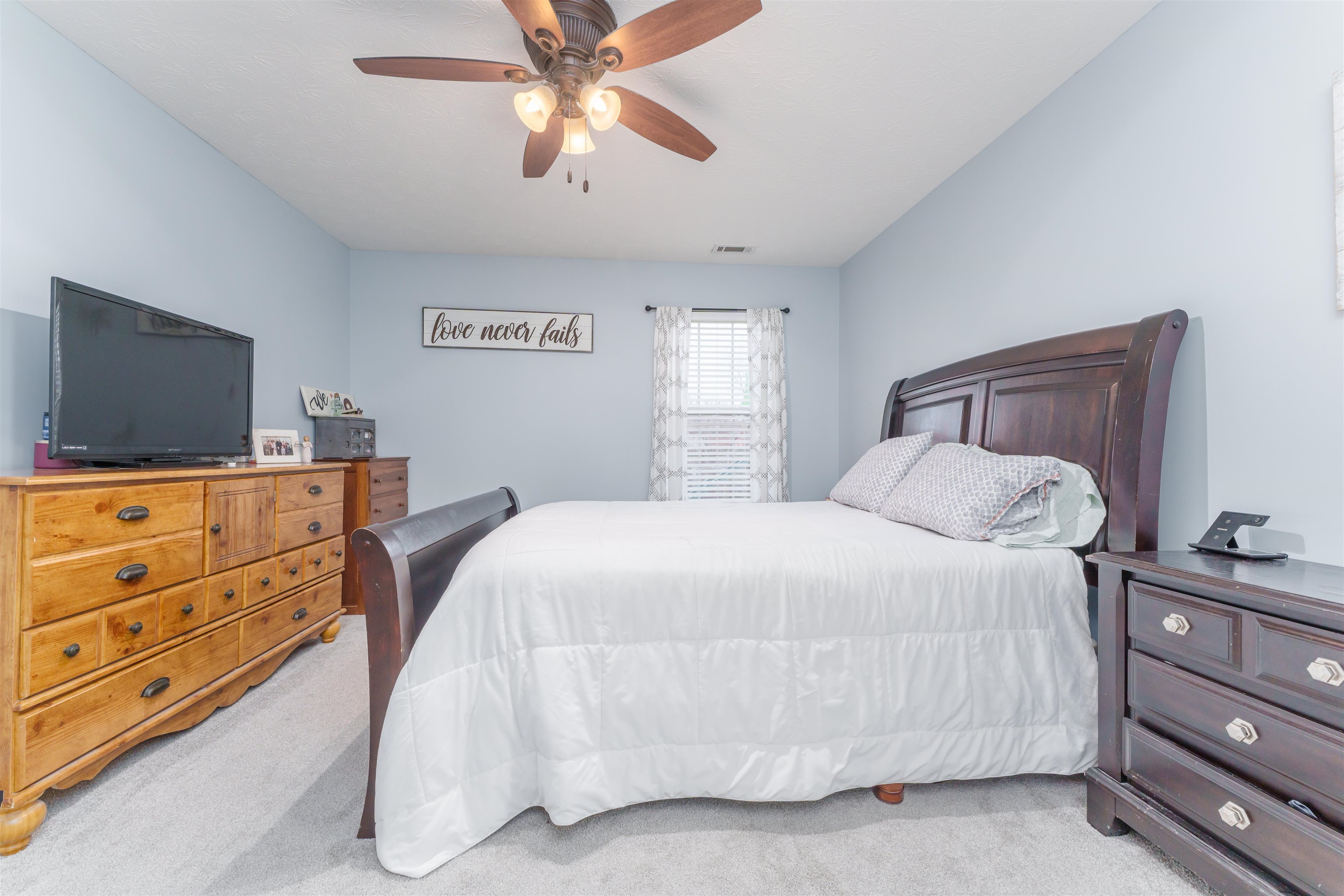 368 Camden Circle, Owensboro, Kentucky 42301, 3 Bedrooms Bedrooms, ,2 BathroomsBathrooms,Single Family Residence,For Sale,Camden Circle,88851