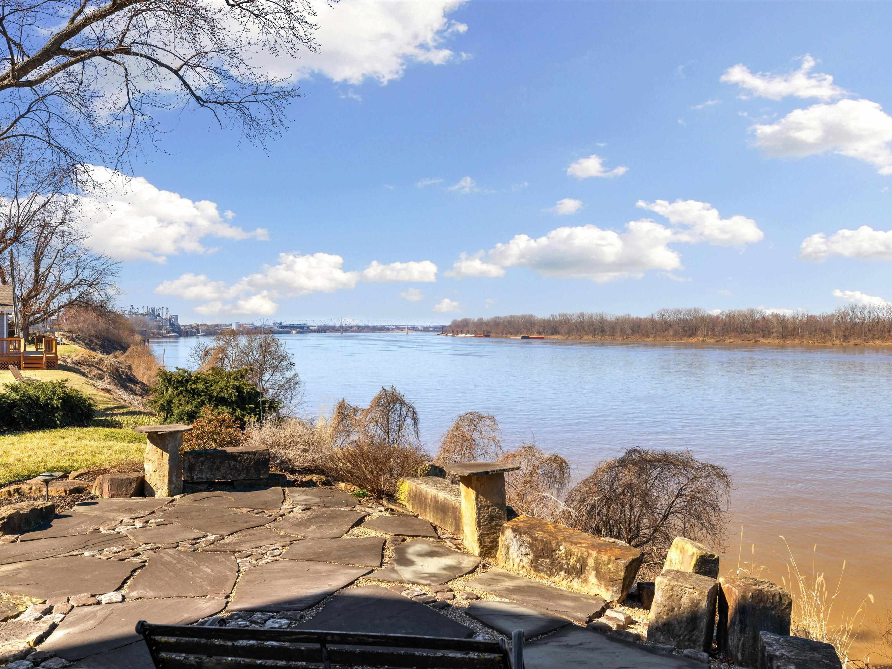 210 Stewart Court, Owensboro, Kentucky 42303-0170, 3 Bedrooms Bedrooms, ,2 BathroomsBathrooms,Single Family Residence,For Sale,Stewart Court,88852