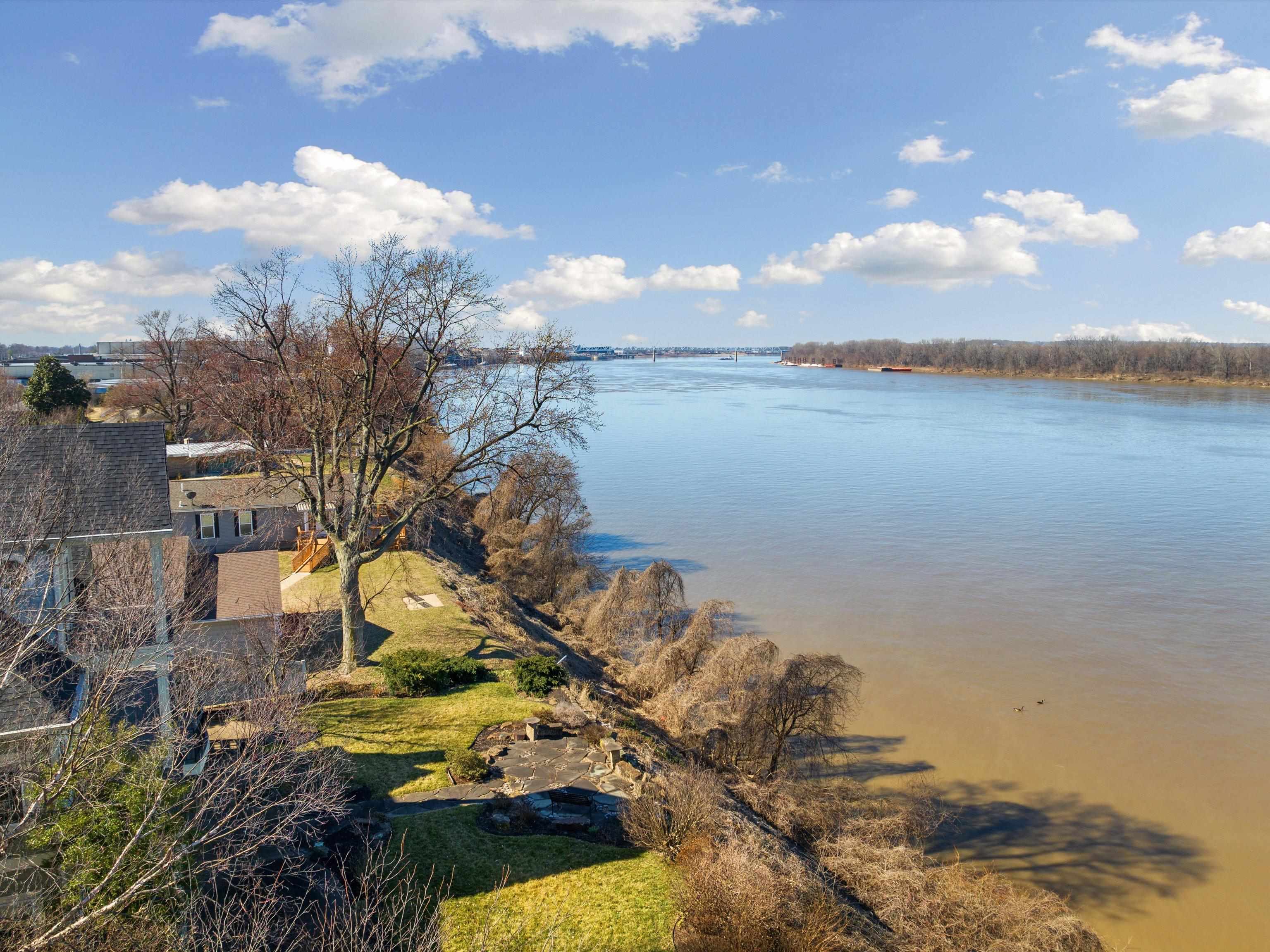 210 Stewart Court, Owensboro, Kentucky 42303-0170, 3 Bedrooms Bedrooms, ,2 BathroomsBathrooms,Single Family Residence,For Sale,Stewart Court,88852