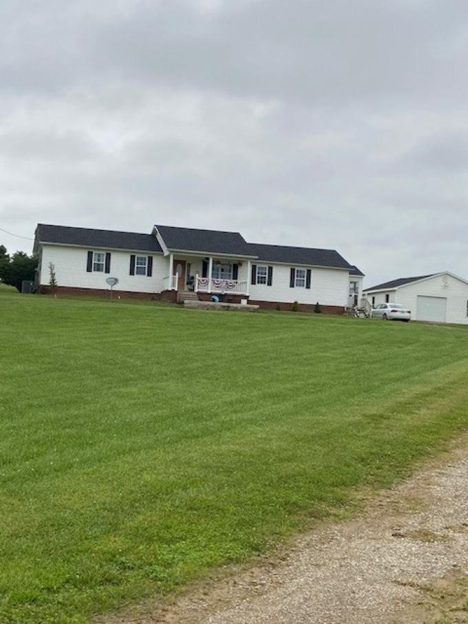 103 Leach School Road, Horse Branch, Kentucky 42349, 4 Bedrooms Bedrooms, ,2 BathroomsBathrooms,Farm,For Sale,Leach School Road,88870