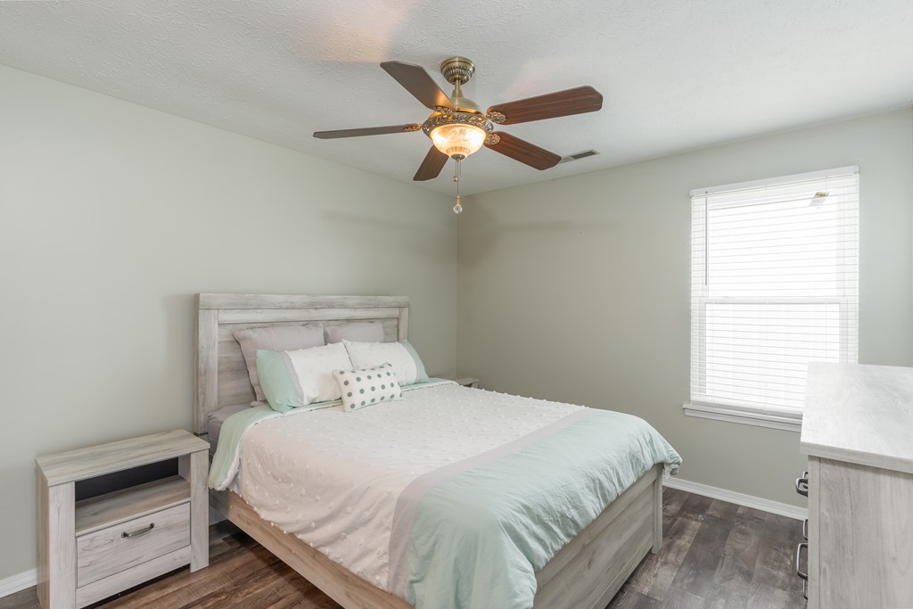 2508 Haviland Dr, Owensboro, Kentucky 42301, 3 Bedrooms Bedrooms, ,2 BathroomsBathrooms,Single Family Residence,For Sale,Haviland Dr,88890