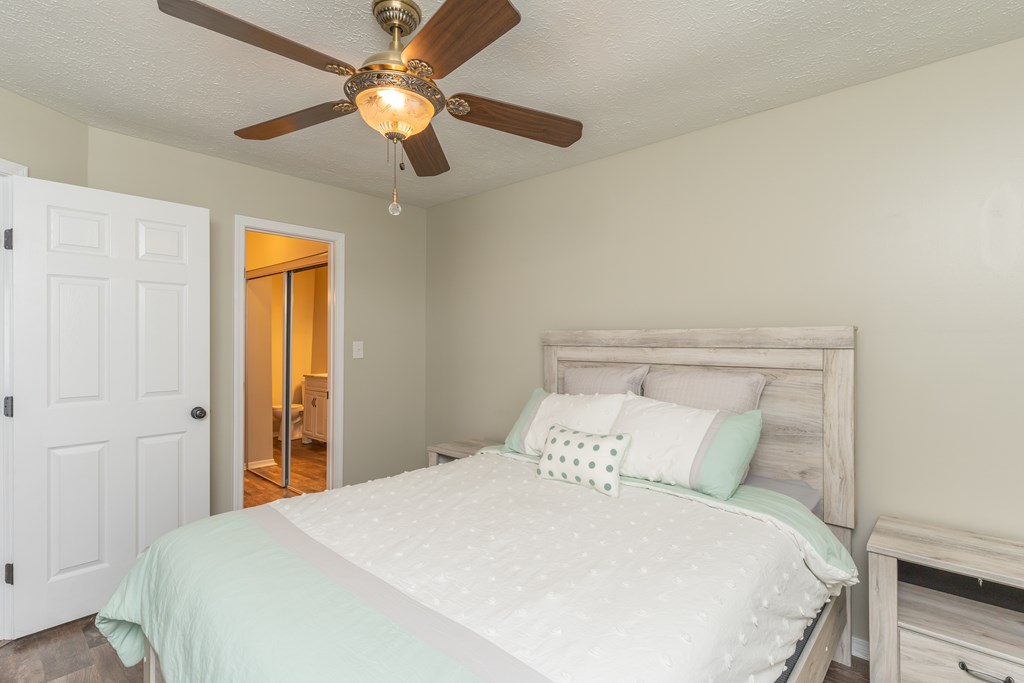 2508 Haviland Dr, Owensboro, Kentucky 42301, 3 Bedrooms Bedrooms, ,2 BathroomsBathrooms,Single Family Residence,For Sale,Haviland Dr,88890