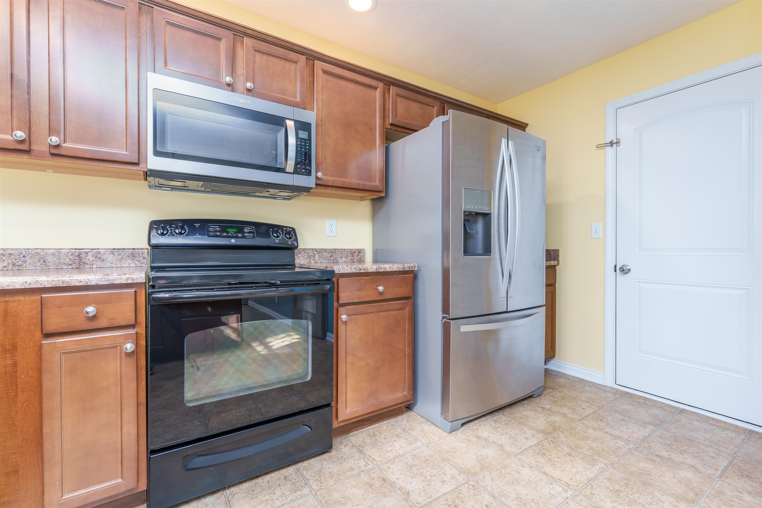 2160 Summer Walk, Owensboro, Kentucky 42303, 3 Bedrooms Bedrooms, ,2 BathroomsBathrooms,Single Family Residence,For Sale,Summer Walk,88892