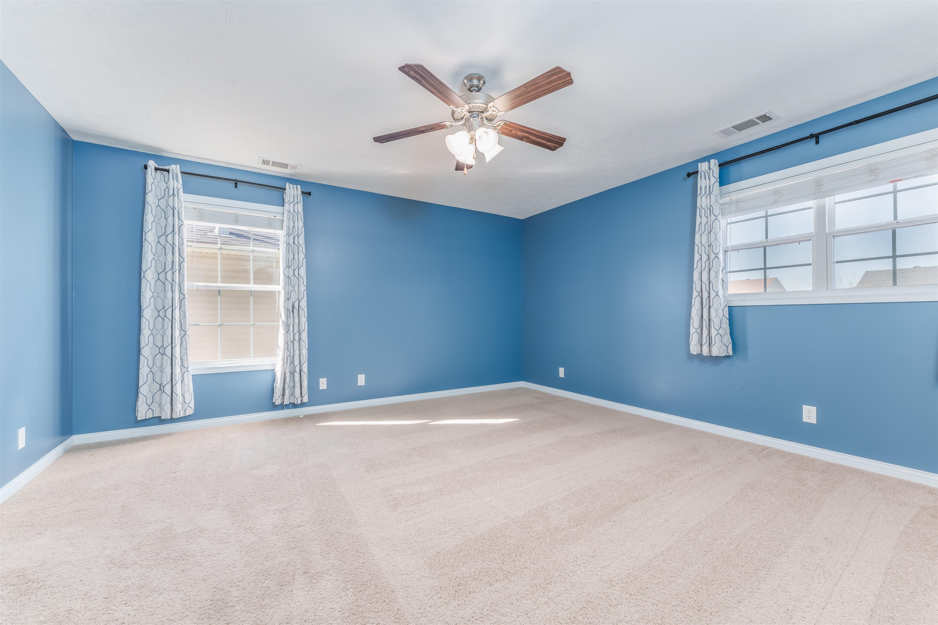 2160 Summer Walk, Owensboro, Kentucky 42303, 3 Bedrooms Bedrooms, ,2 BathroomsBathrooms,Single Family Residence,For Sale,Summer Walk,88892