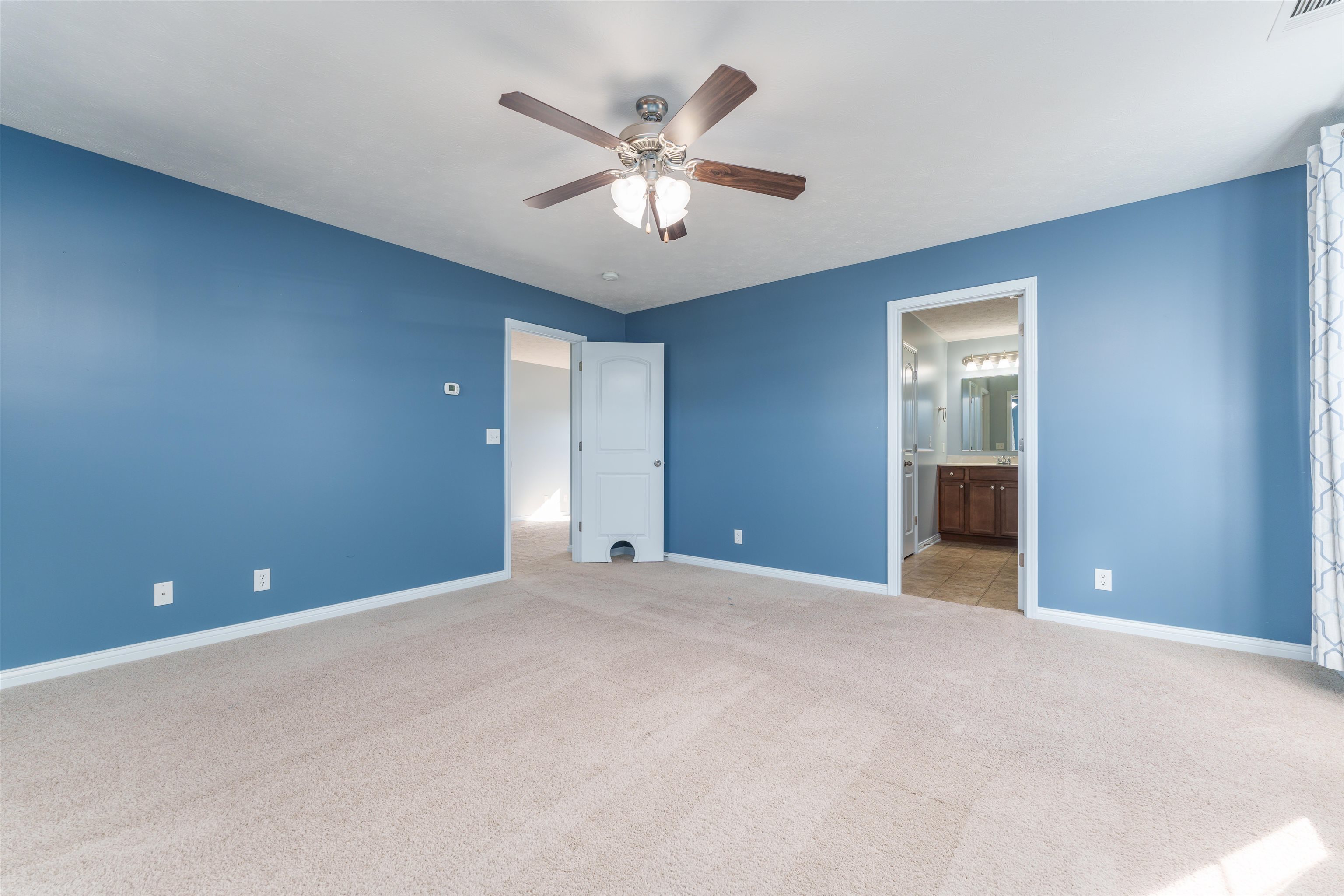 2160 Summer Walk, Owensboro, Kentucky 42303, 3 Bedrooms Bedrooms, ,2 BathroomsBathrooms,Single Family Residence,For Sale,Summer Walk,88892
