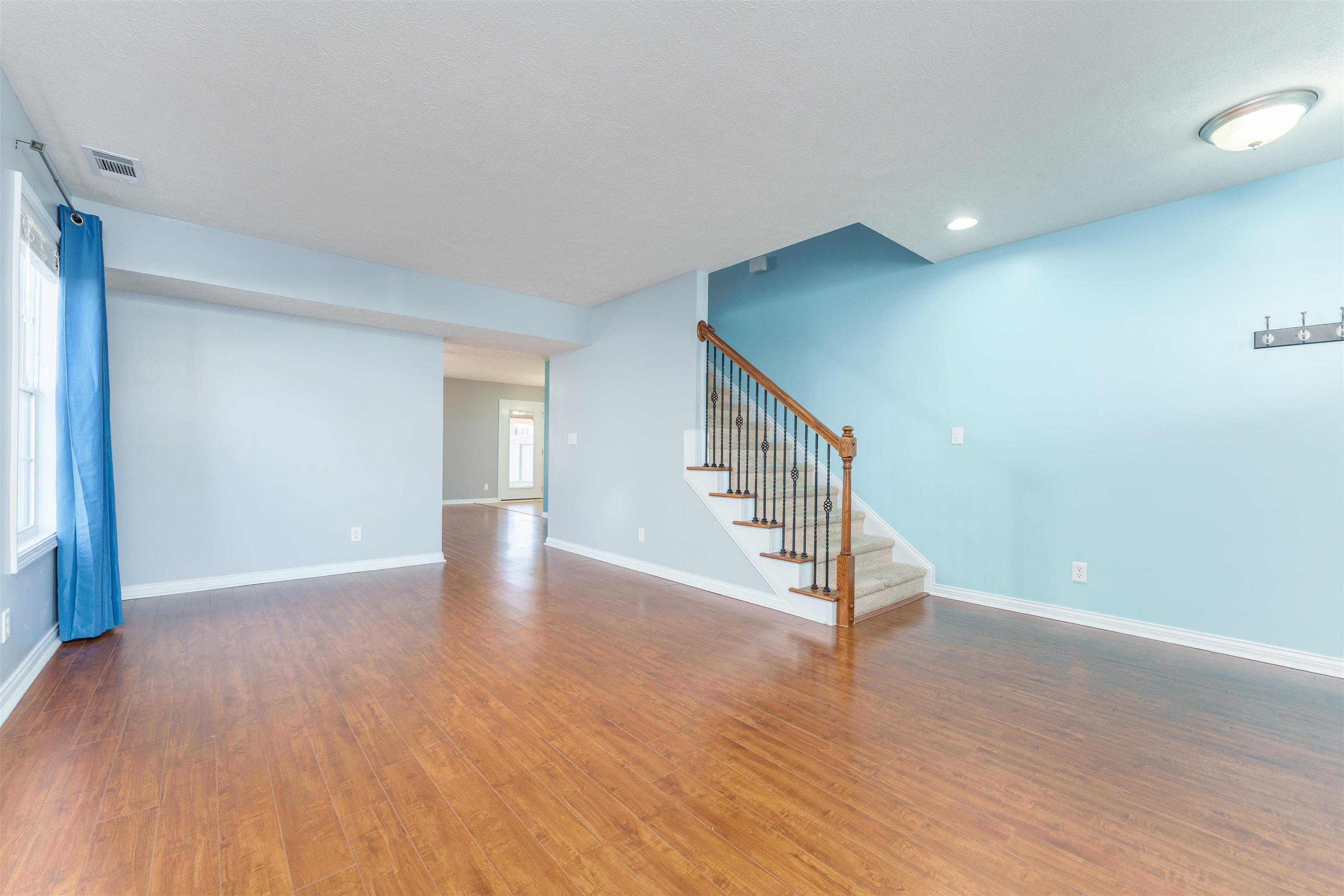 2160 Summer Walk, Owensboro, Kentucky 42303, 3 Bedrooms Bedrooms, ,2 BathroomsBathrooms,Single Family Residence,For Sale,Summer Walk,88892