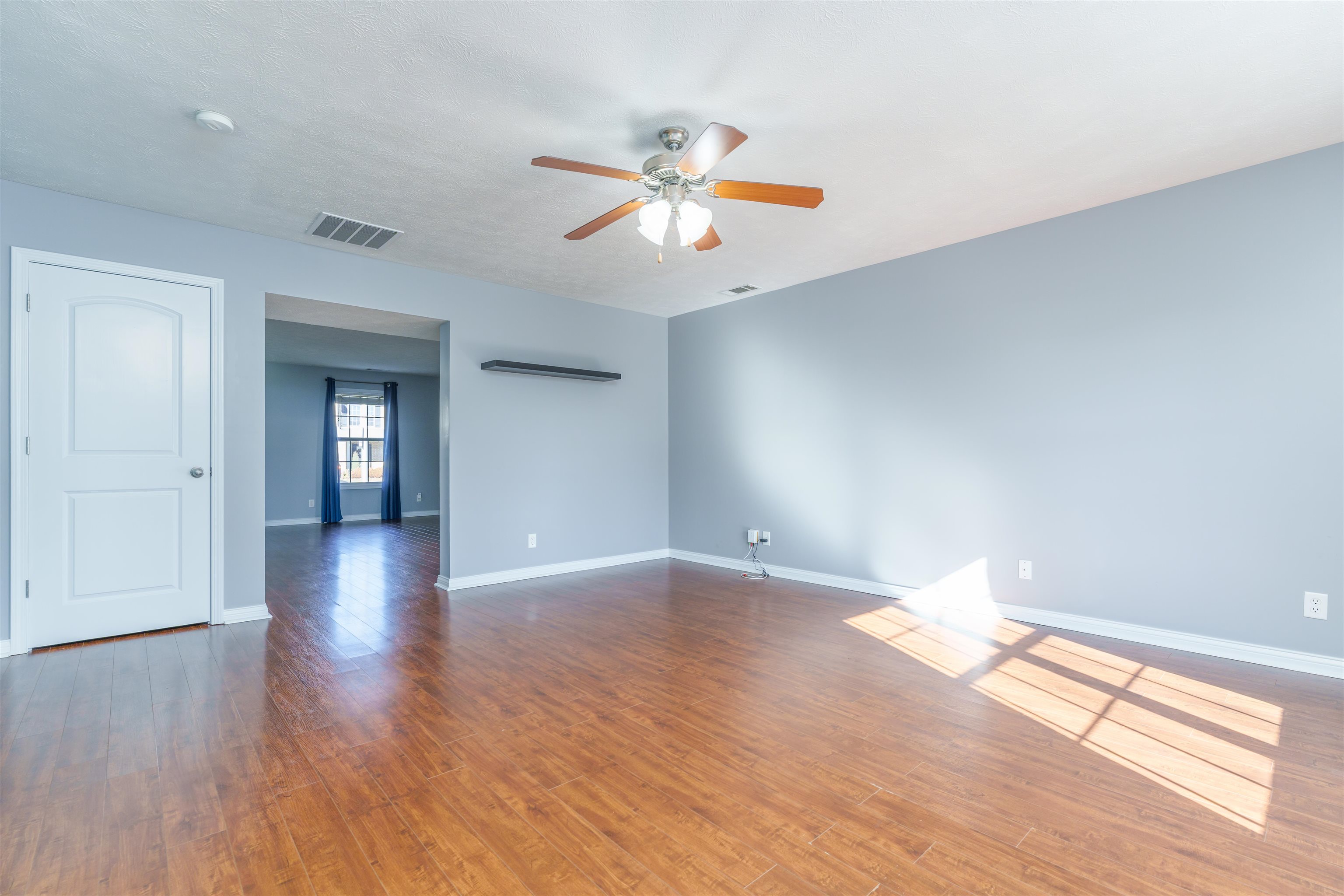 2160 Summer Walk, Owensboro, Kentucky 42303, 3 Bedrooms Bedrooms, ,2 BathroomsBathrooms,Single Family Residence,For Sale,Summer Walk,88892