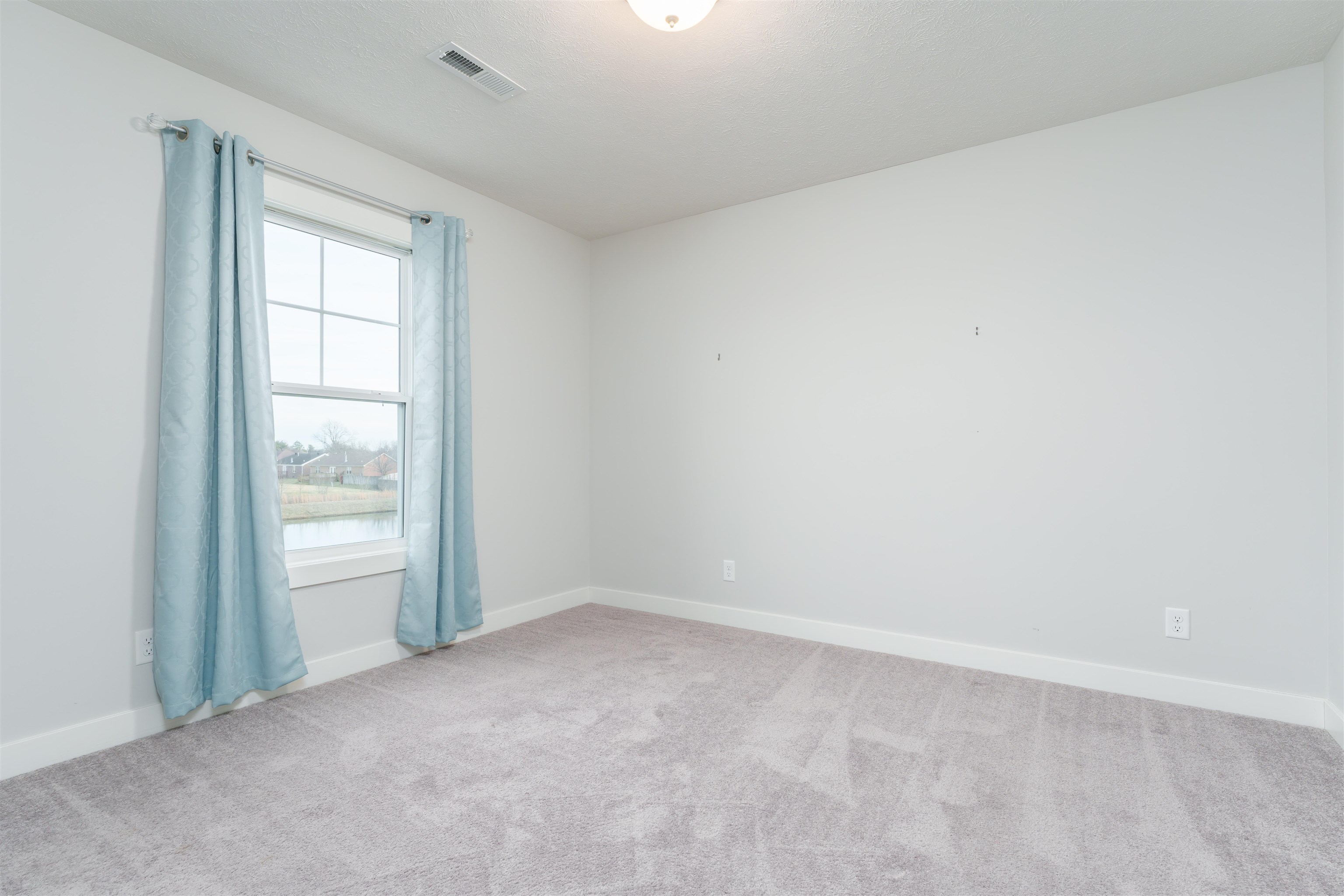 369 Brixton Dr, Owensboro, Kentucky 42301, 4 Bedrooms Bedrooms, ,2 BathroomsBathrooms,Single Family Residence,For Sale,Brixton Dr,88893