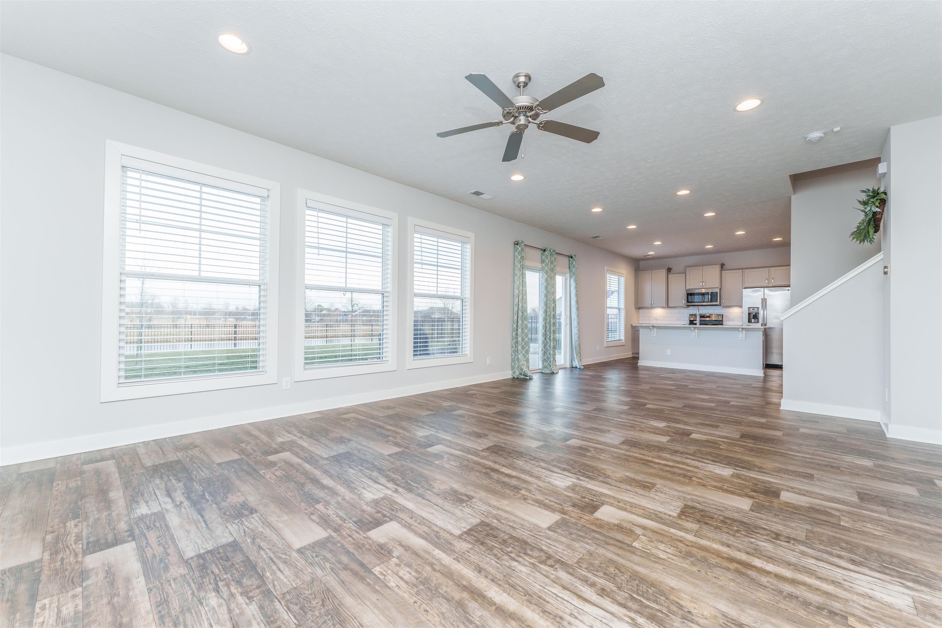 369 Brixton Dr, Owensboro, Kentucky 42301, 4 Bedrooms Bedrooms, ,2 BathroomsBathrooms,Single Family Residence,For Sale,Brixton Dr,88893