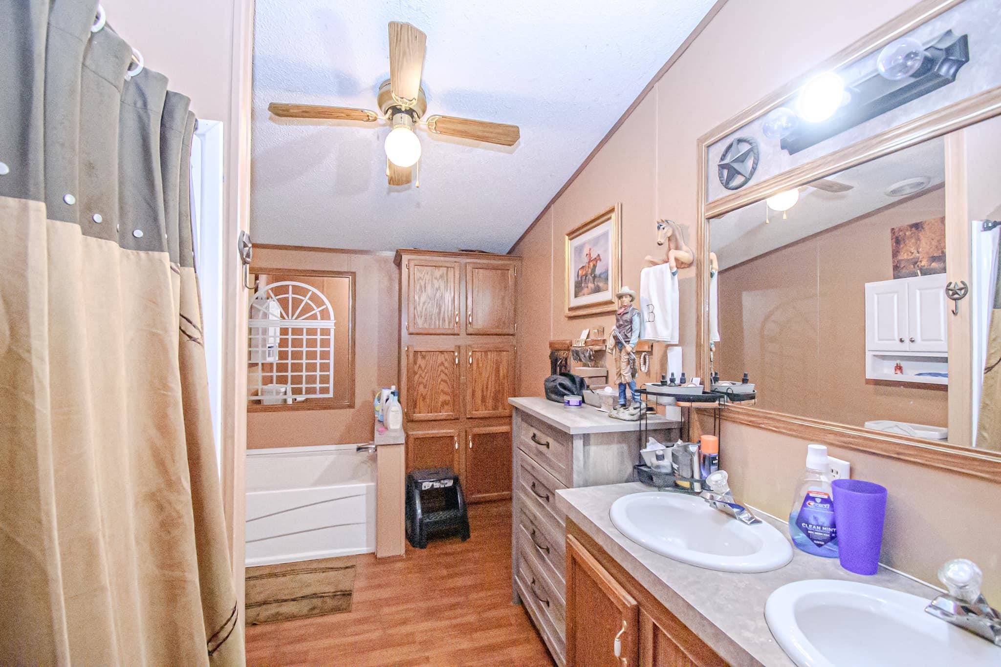 1700 State Route 797, Calhoun, Kentucky 42327, 3 Bedrooms Bedrooms, ,2 BathroomsBathrooms,Single Family Residence,For Sale,State Route 797,88894